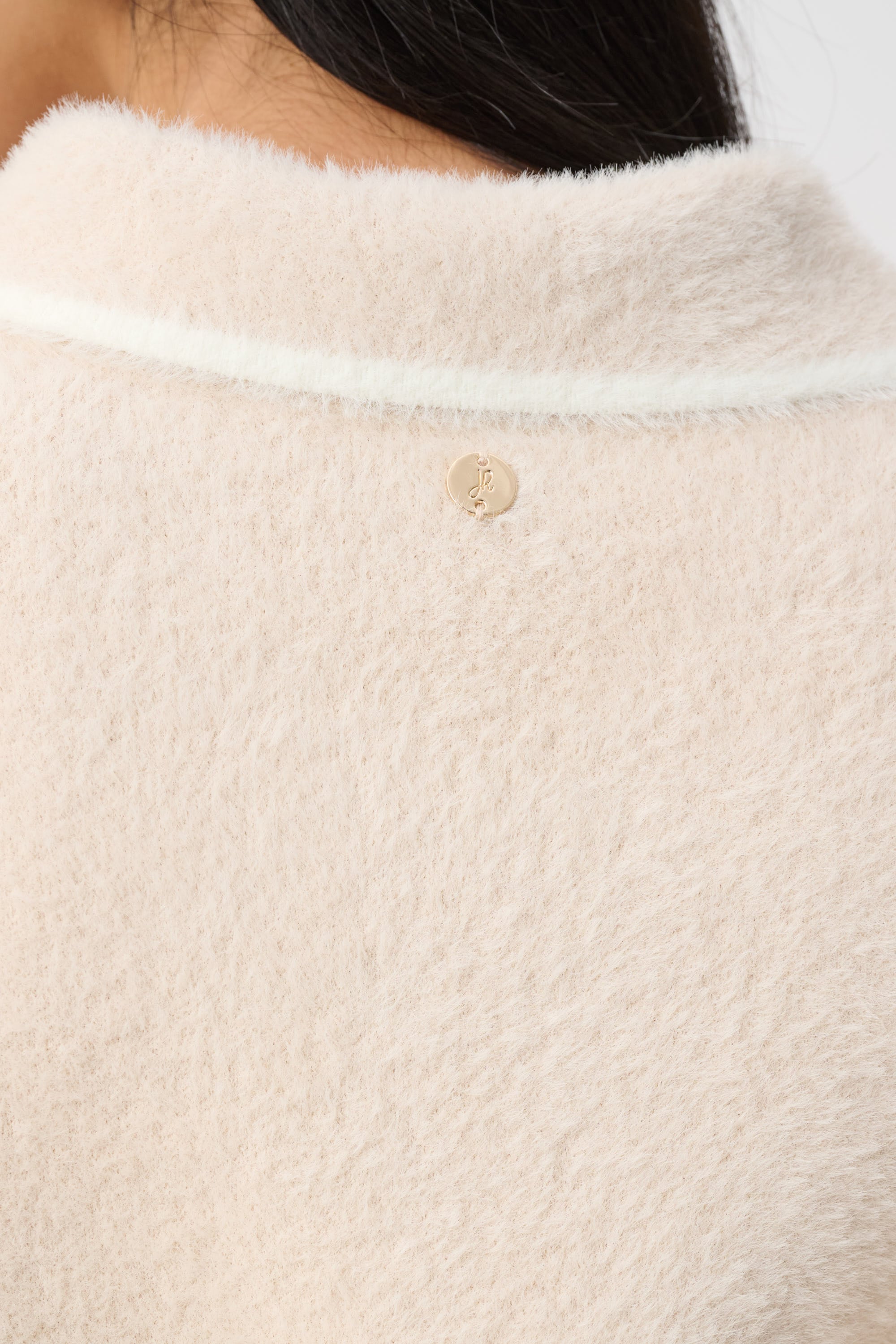 Feather Yarn Knit Boxy Jacket