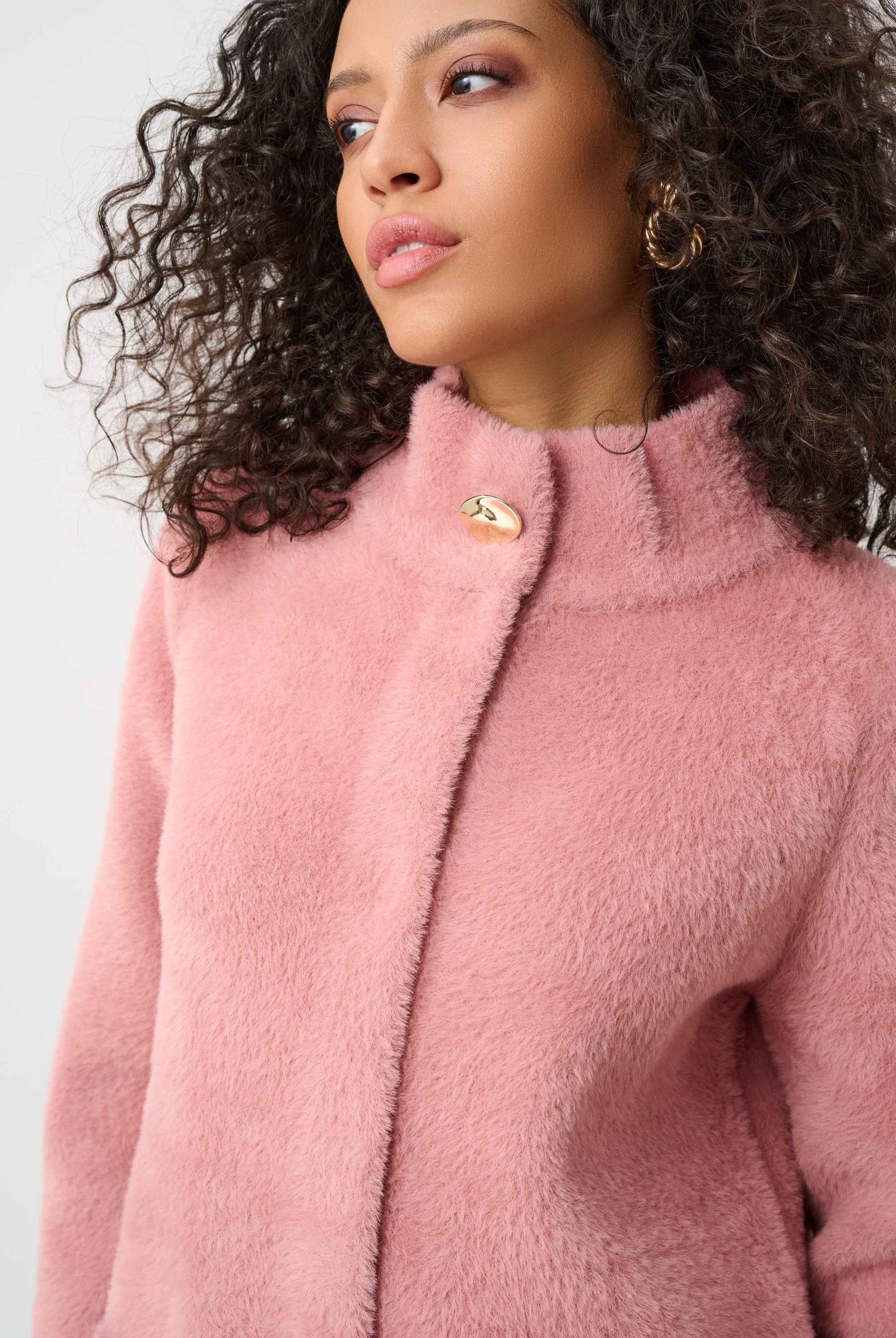 Feather Yarn Mock-Neck Coat