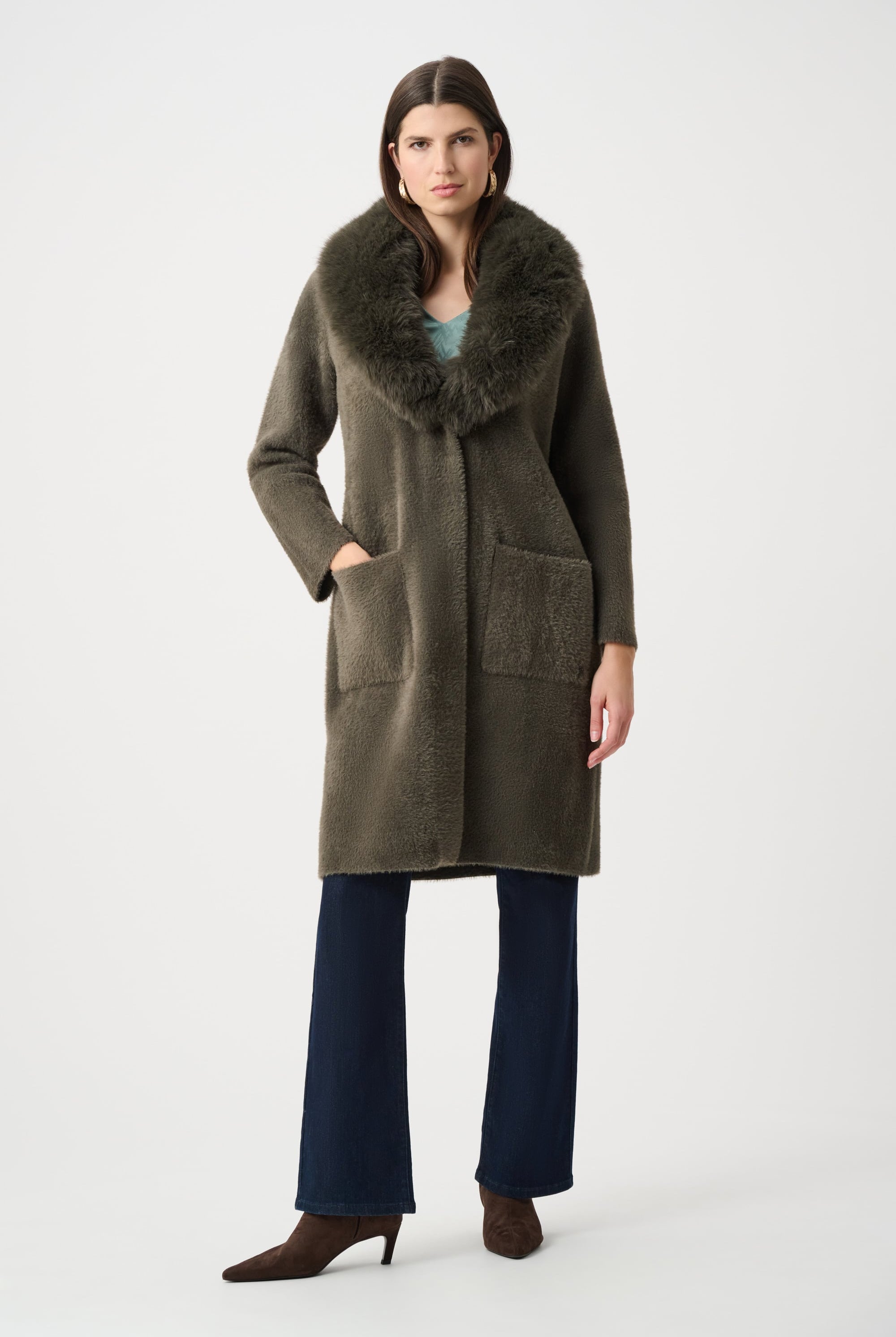 Feather Yarn Knit Coat With Detachable Faux Fur Collar