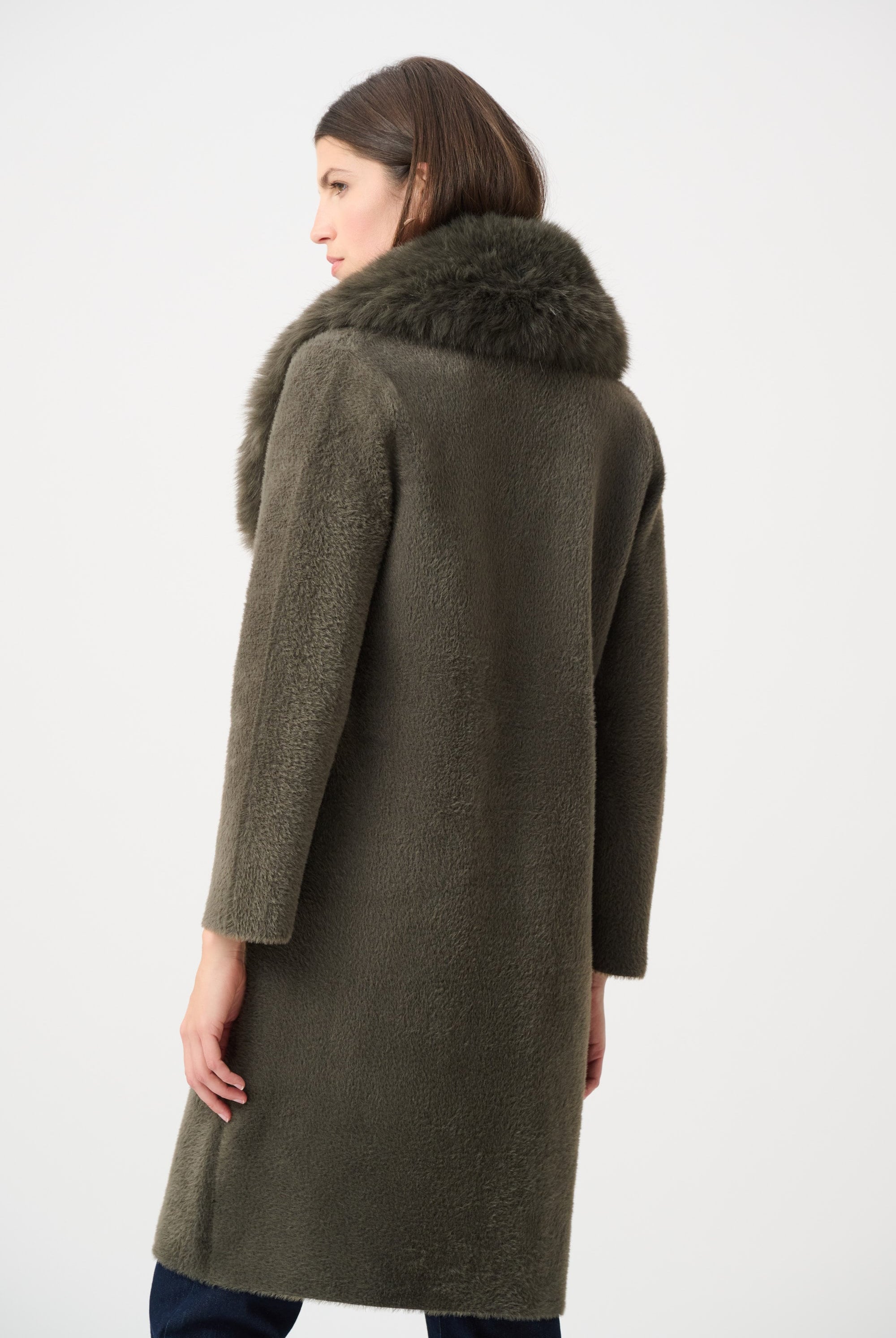Feather Yarn Knit Coat With Detachable Faux Fur Collar