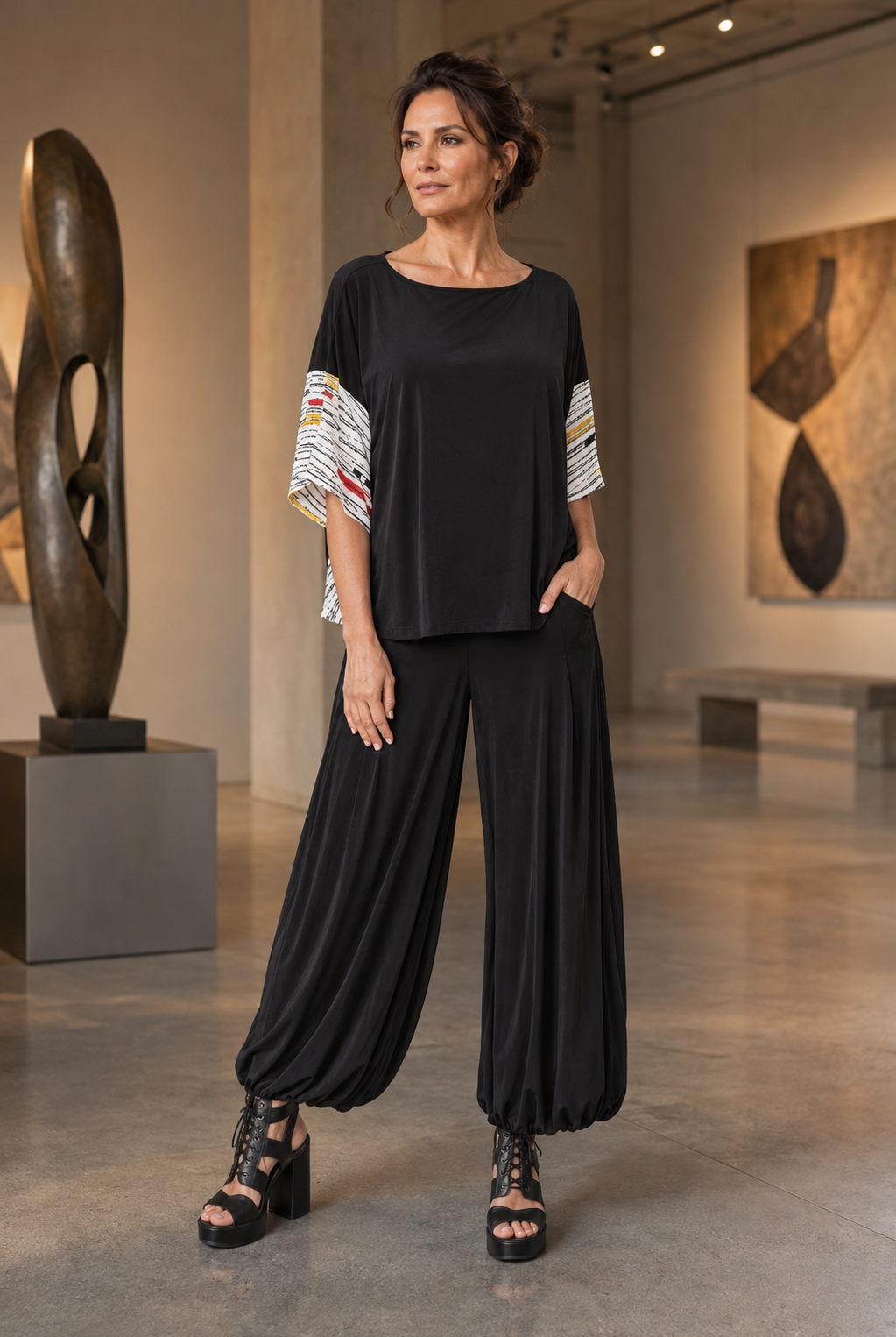 IC Collection Black Relaxed Top with Printed Sleeve Detail-7020T