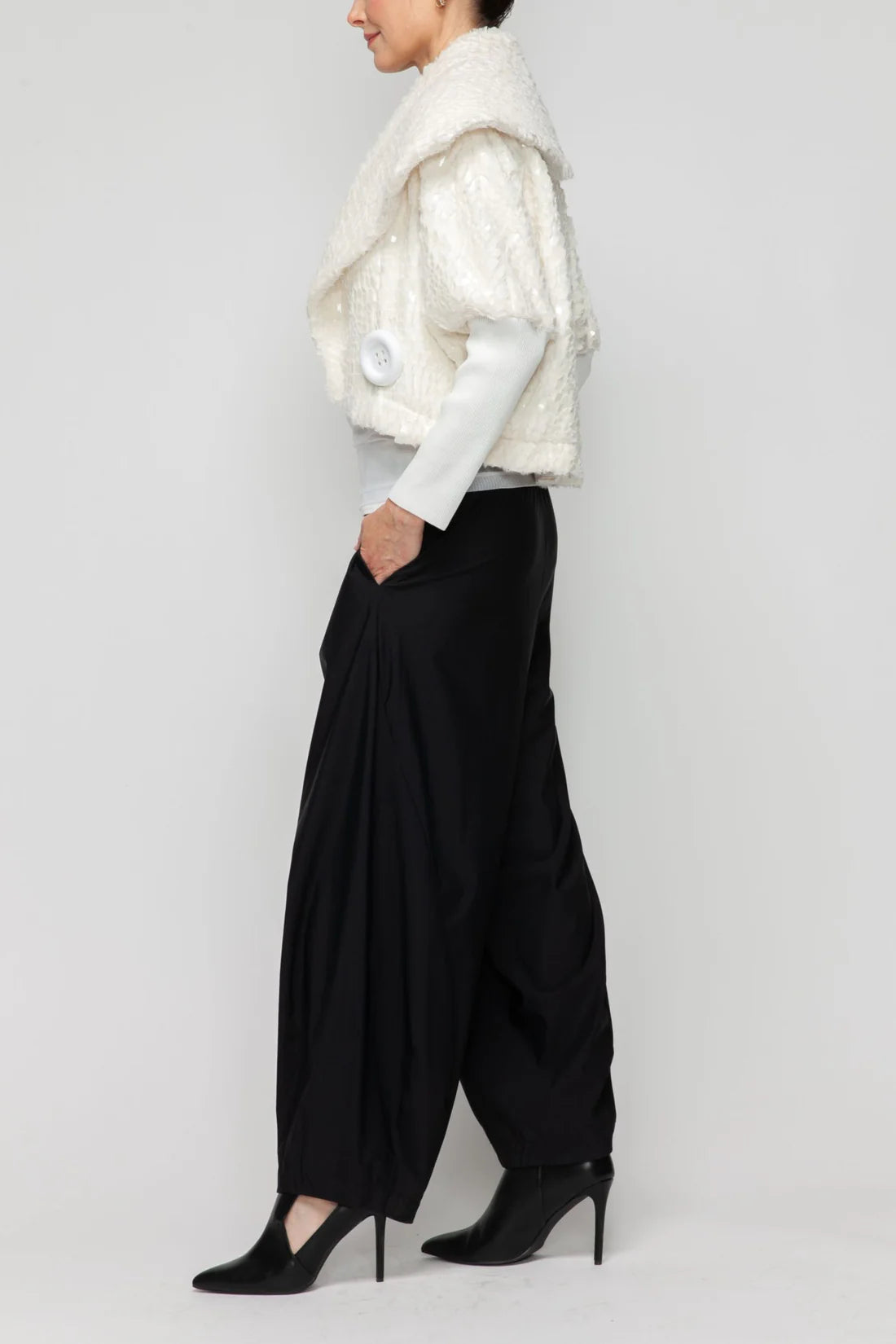 IC Collection Rip Sleeve Sheen Jacket-7145J