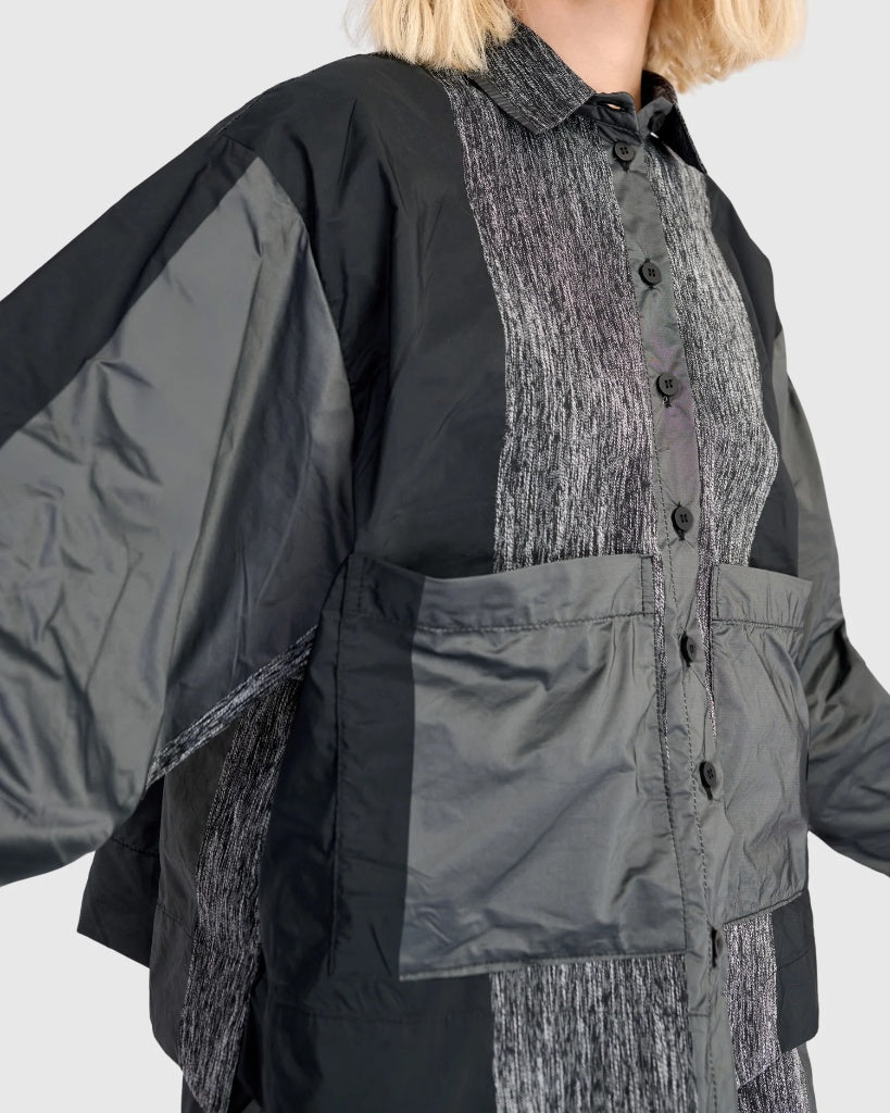 ALEMBIKA Gauntlet Boxy Shirt, Iron-AT503I