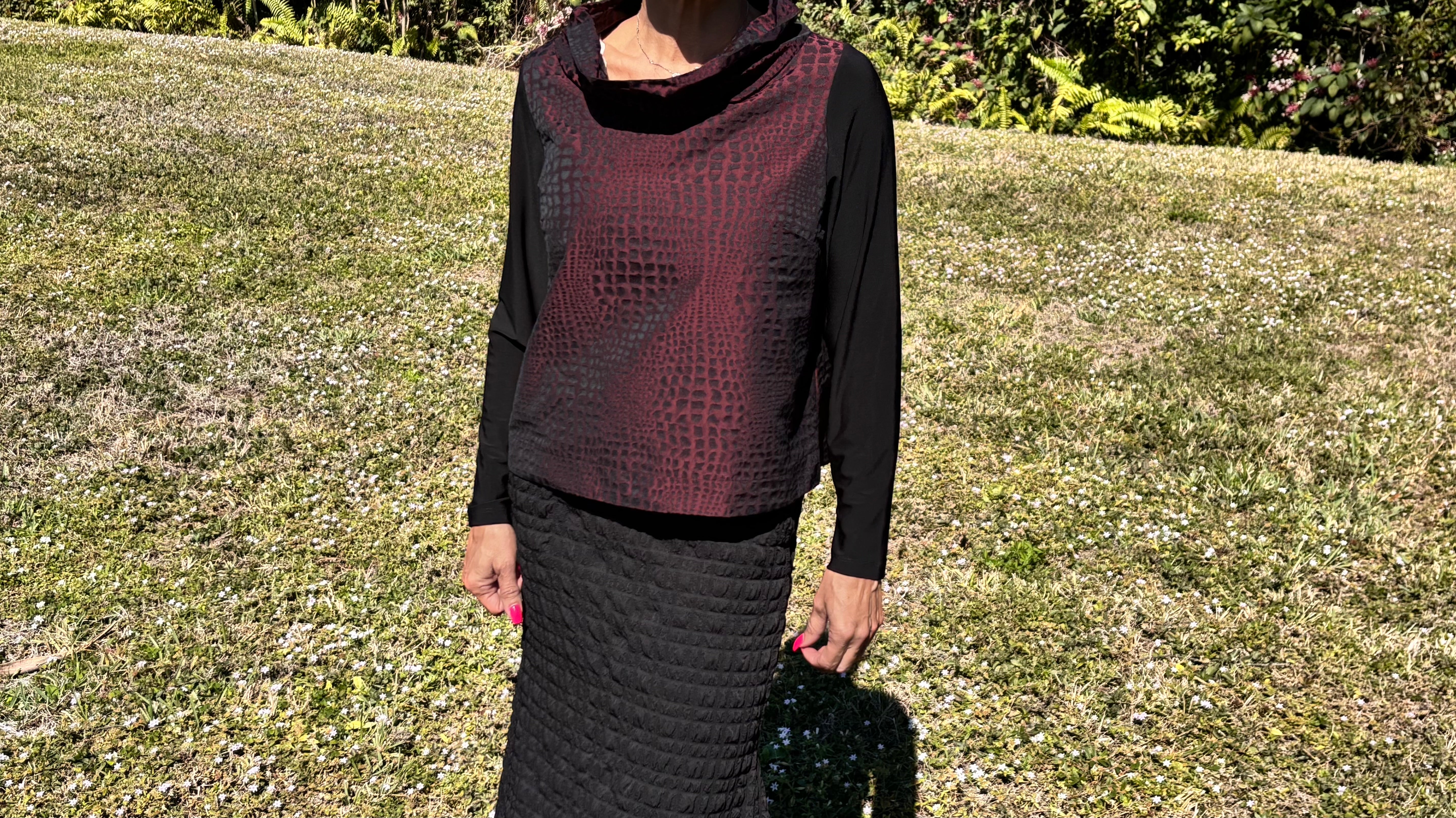 SUN KIM SELMA TOP WITH BUILD IN SLEEVES-ME537JP