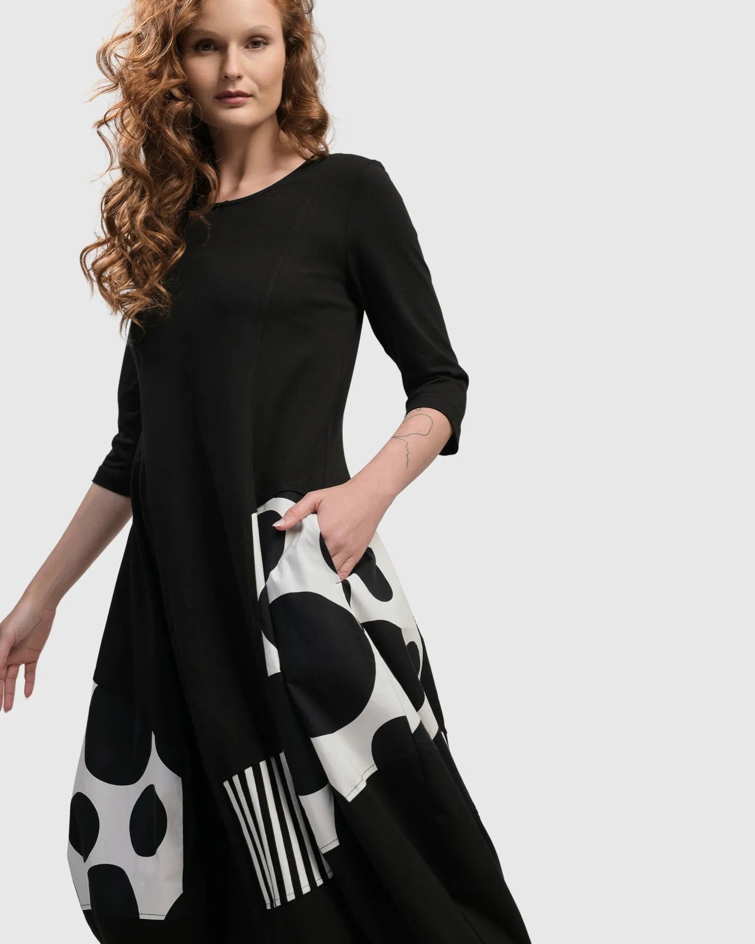Urban Broadway Cocoon Dress, Mono-UD102M