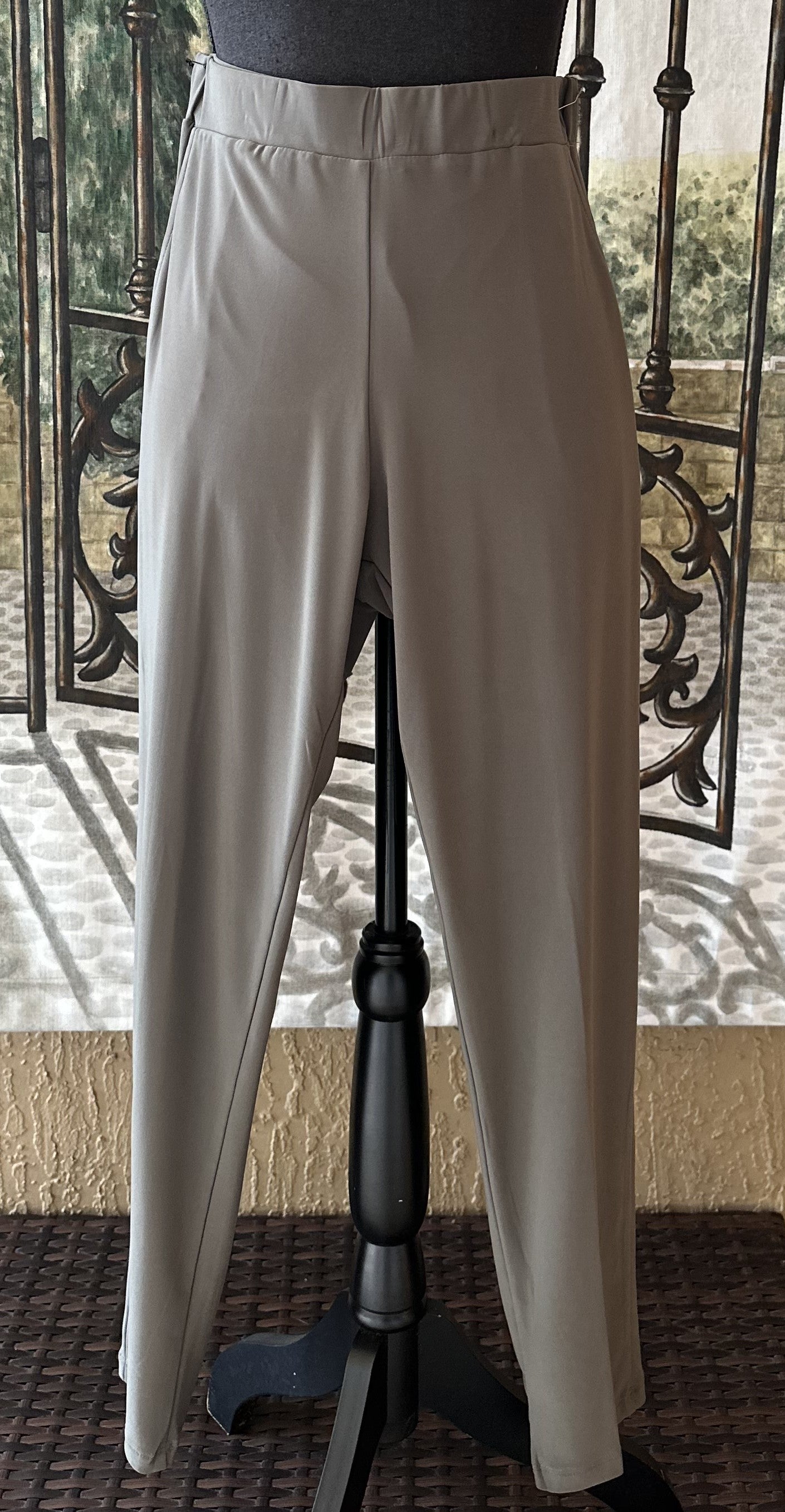 Sun Kim Slouch Slim Pant-SK204