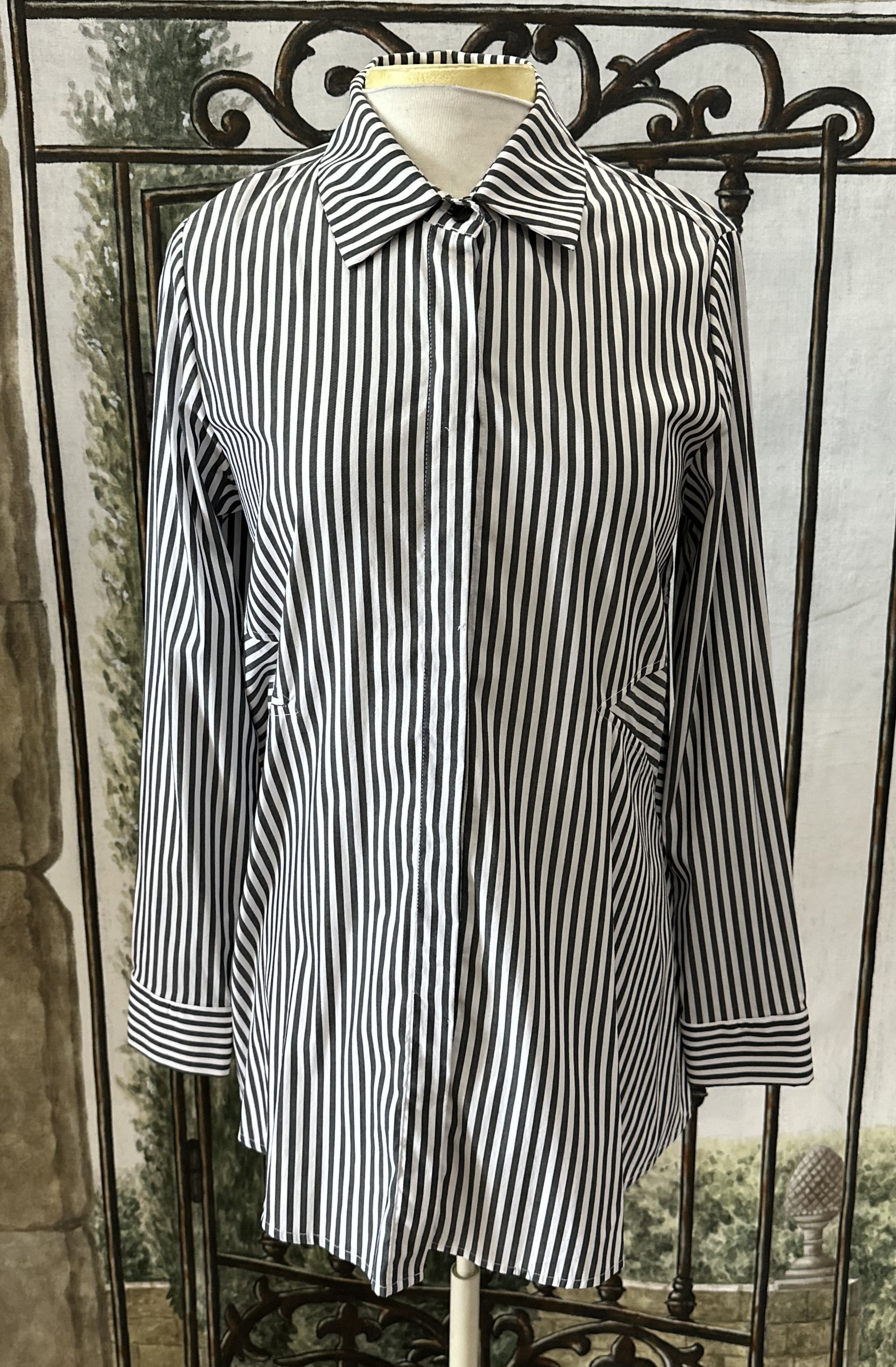 Comfy USA Striped Button Down Top-SN523BW