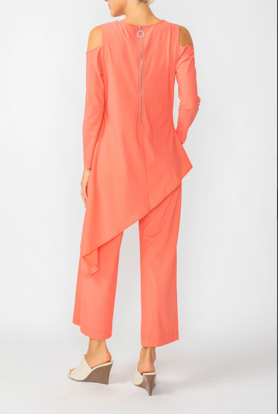 Cold Shoulder Asymmetrical Top 6442T