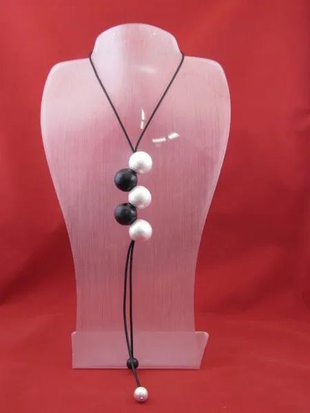 OC Twist Necklace-NKL523