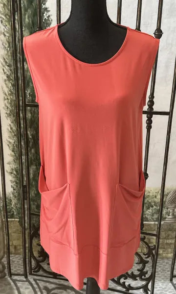 Sun Kim Sleeveless Tunic With Two Pockets-SK151