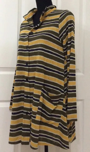 Comfy USA Delia 2 Pocket Button Down Top-M1010P