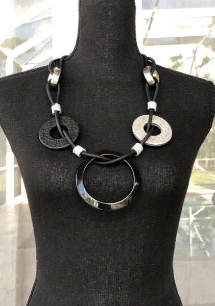 Artisan Bertha Necklace-NKL319