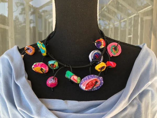 FICKLESTICK HANDMADE NECKLACE-M1234