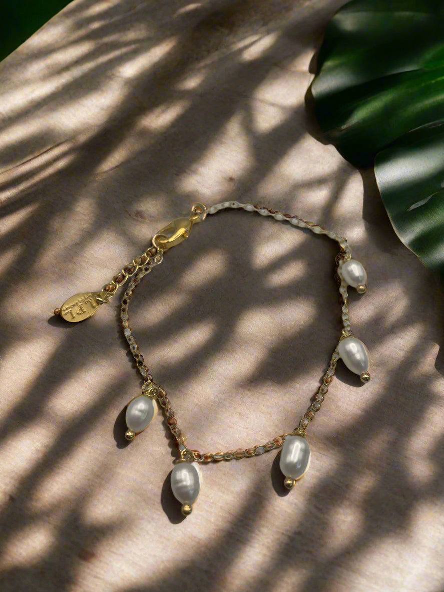 Gold Chain Bracelet with Freshwater Pearl-4550-B