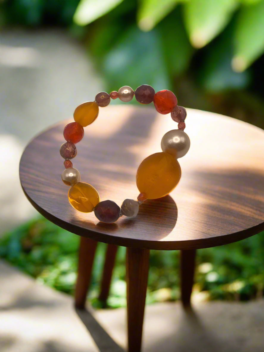 Glow Amber-Style Beaded Bracelet-1131