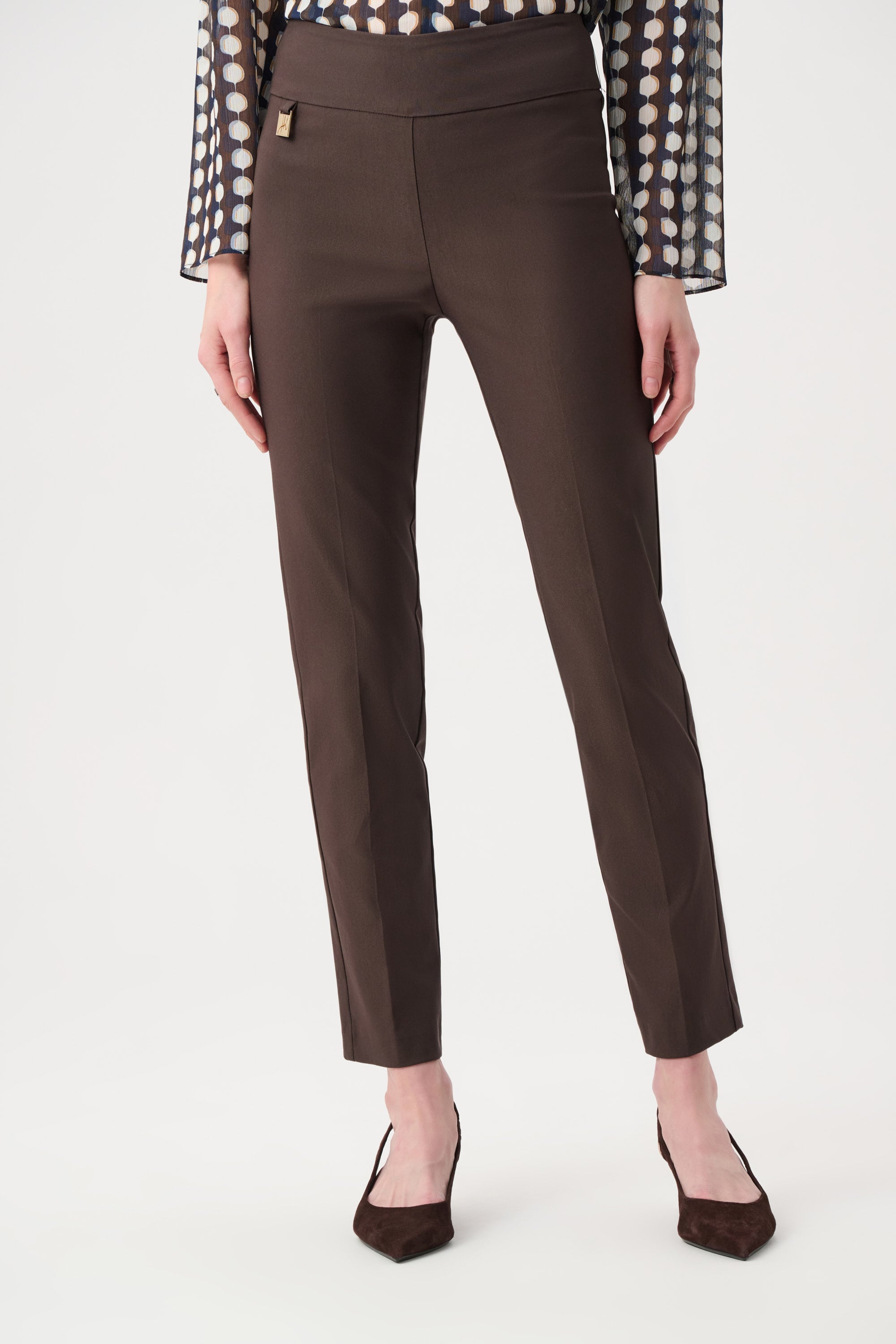 Classic Slim Pants