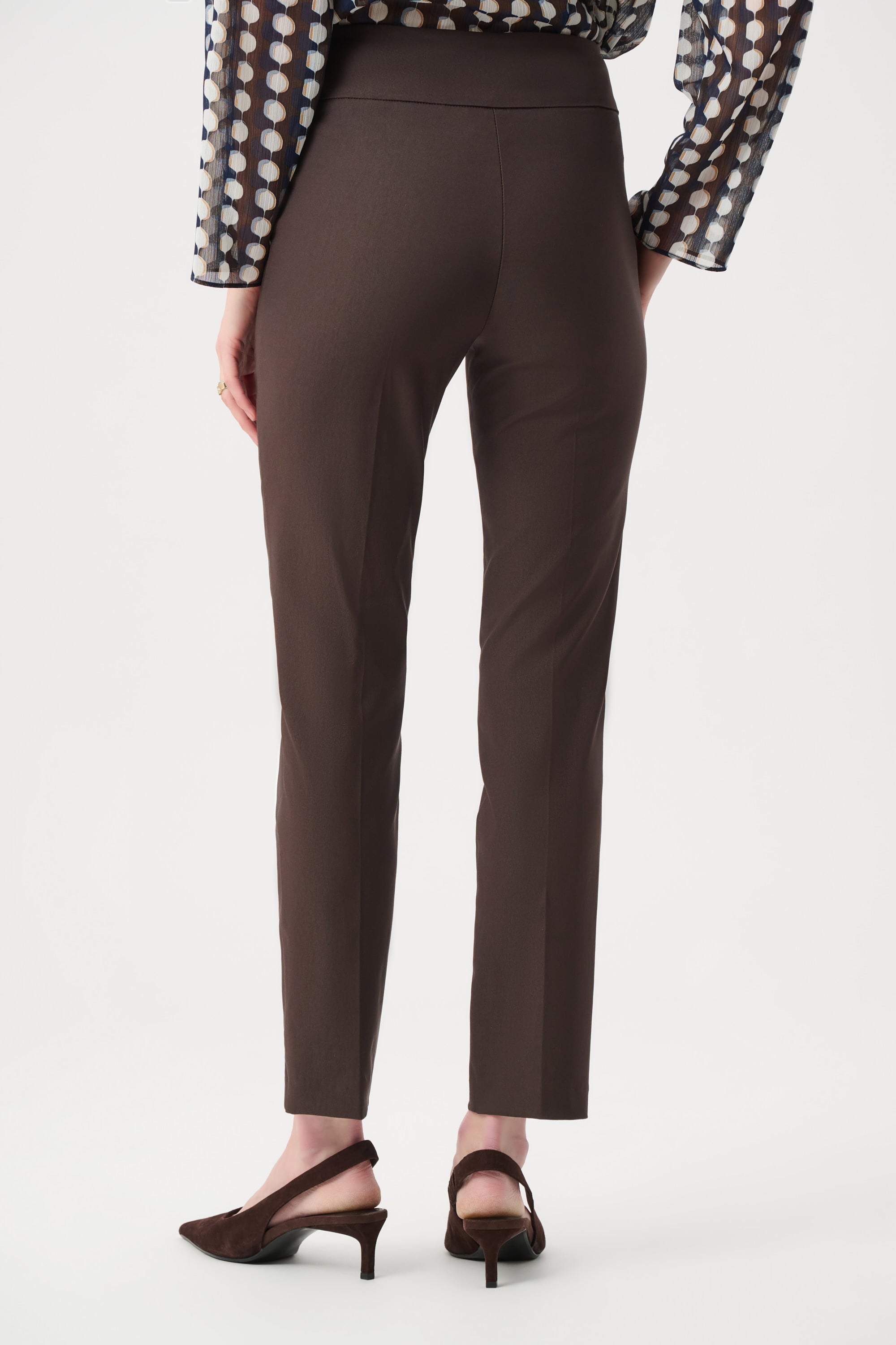 Classic Slim Pants