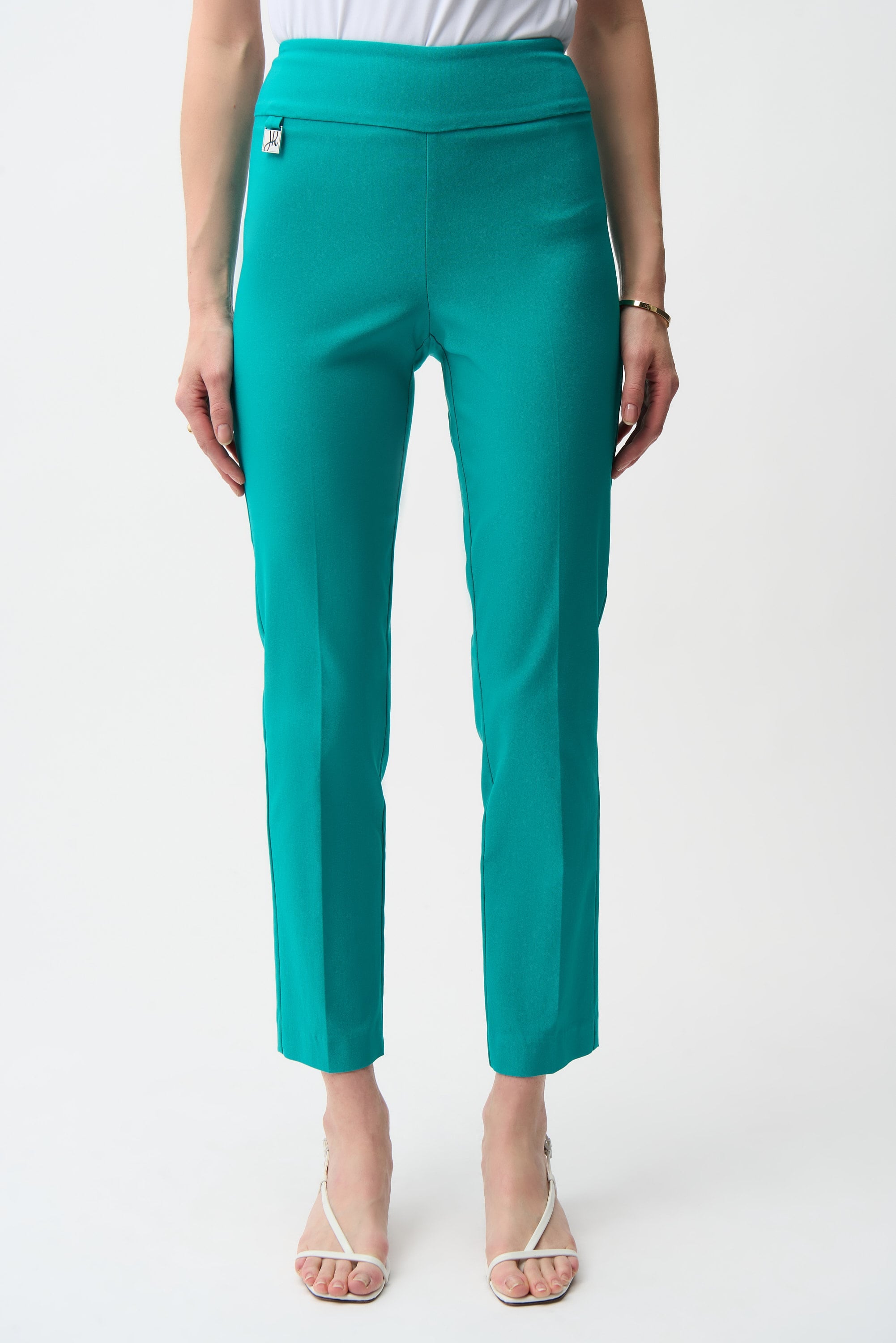 Classic Slim Pants