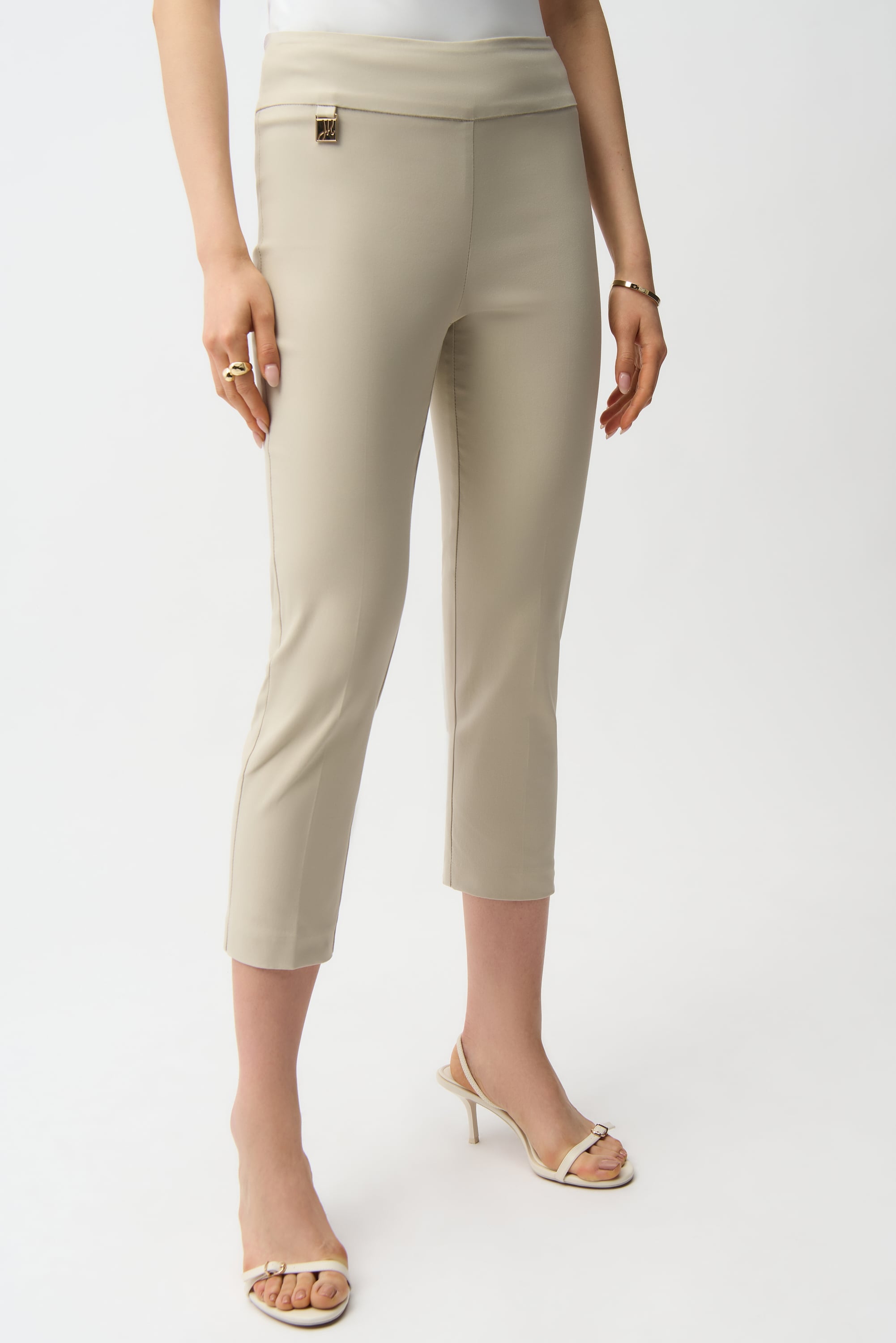 Cropped Woven Pant