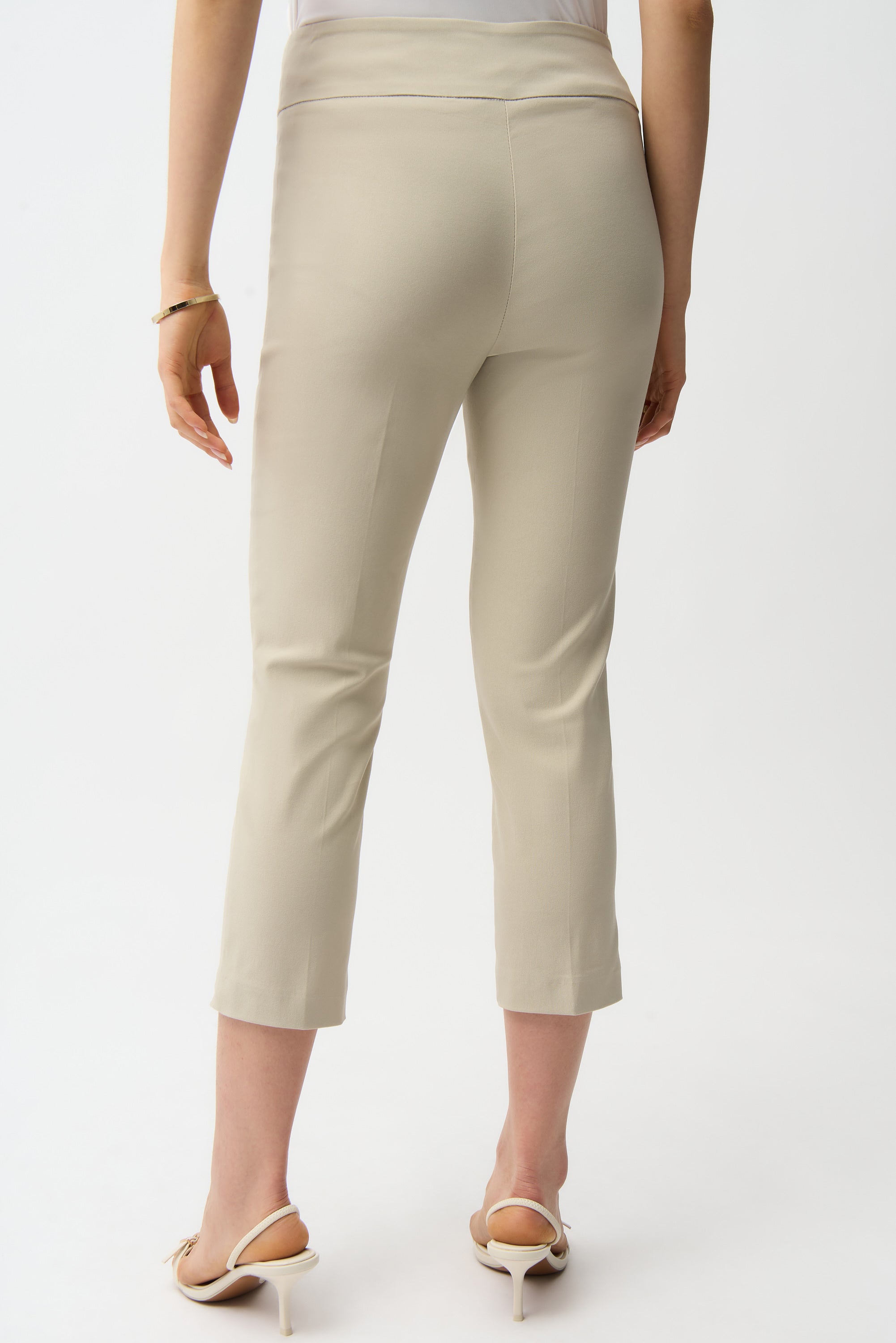Cropped Woven Pant