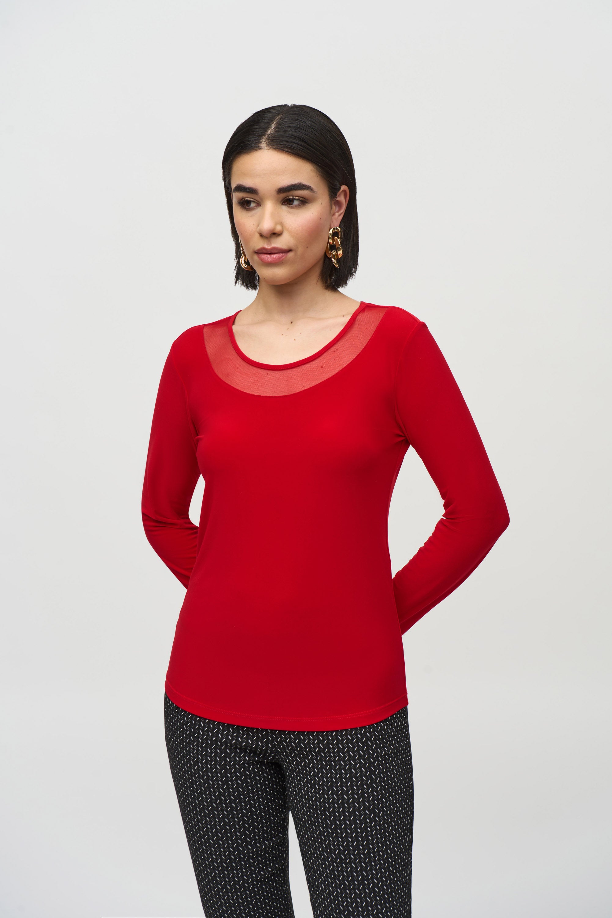 トップス Yrrr Knotted V-Neck Pullover Style 244165 | 1ère Avenue