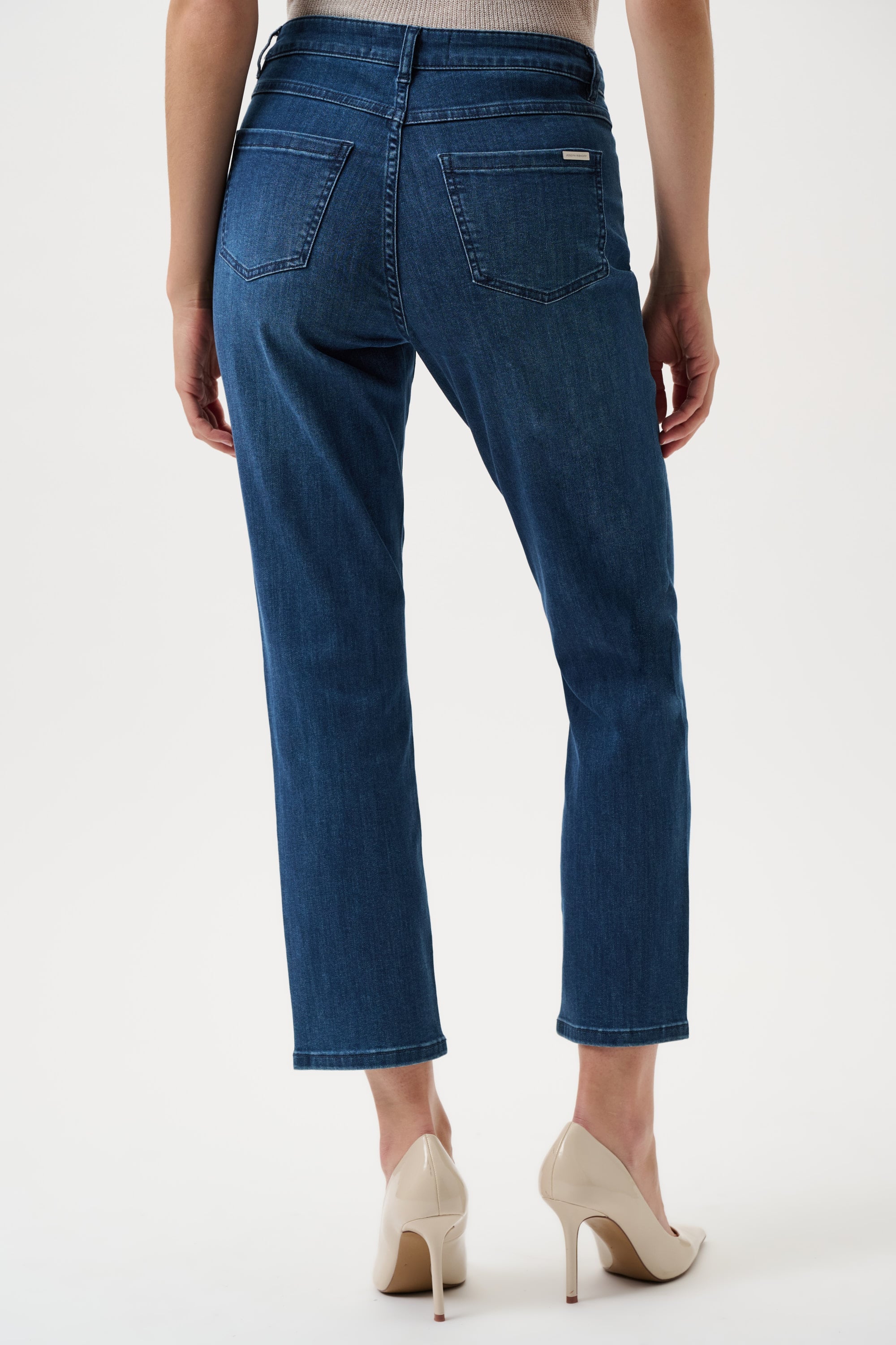 Gia | Classic Slim Fit Stretch Jeans