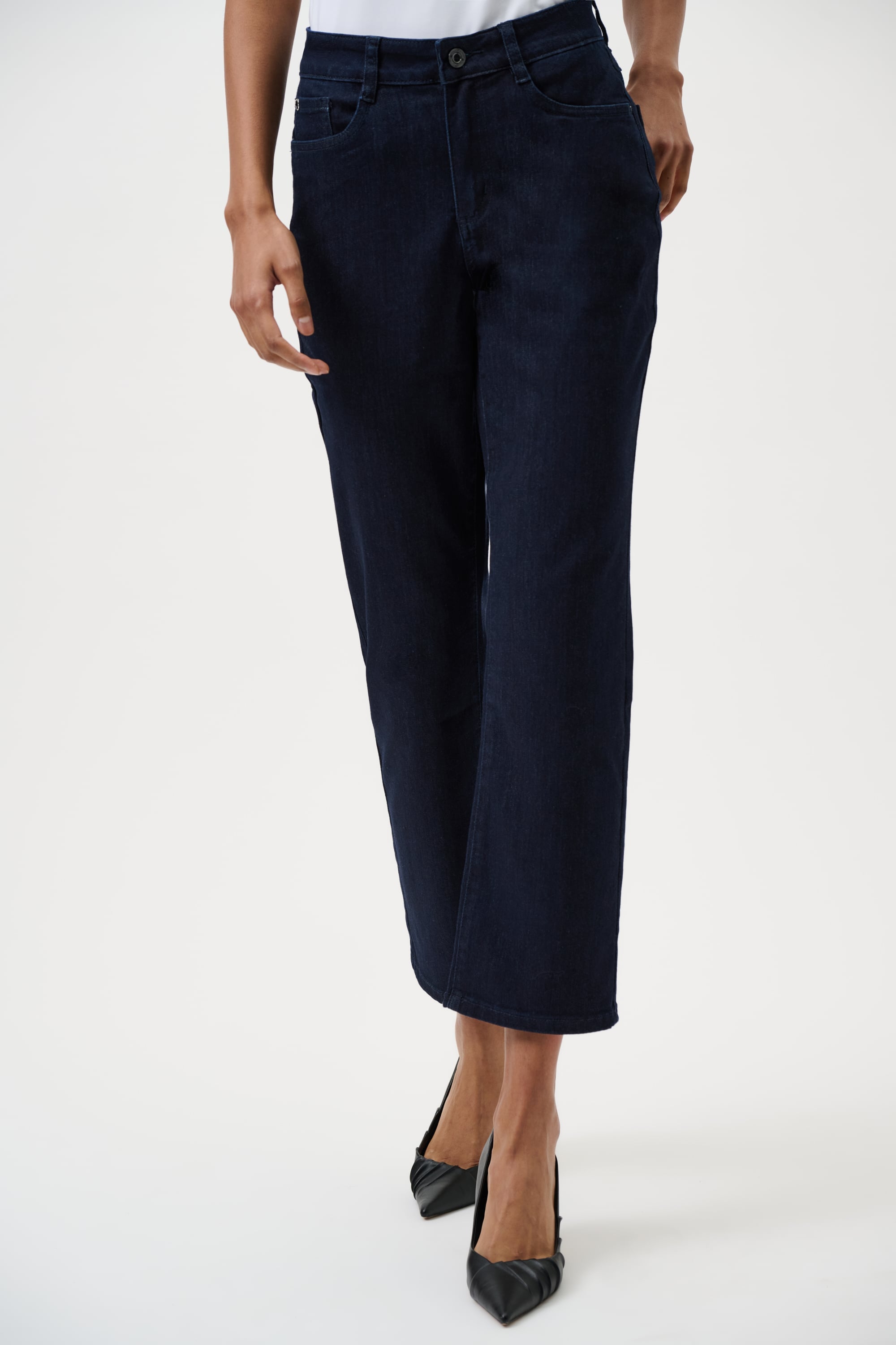 Margot | Classic Straight Leg Stretch Jeans