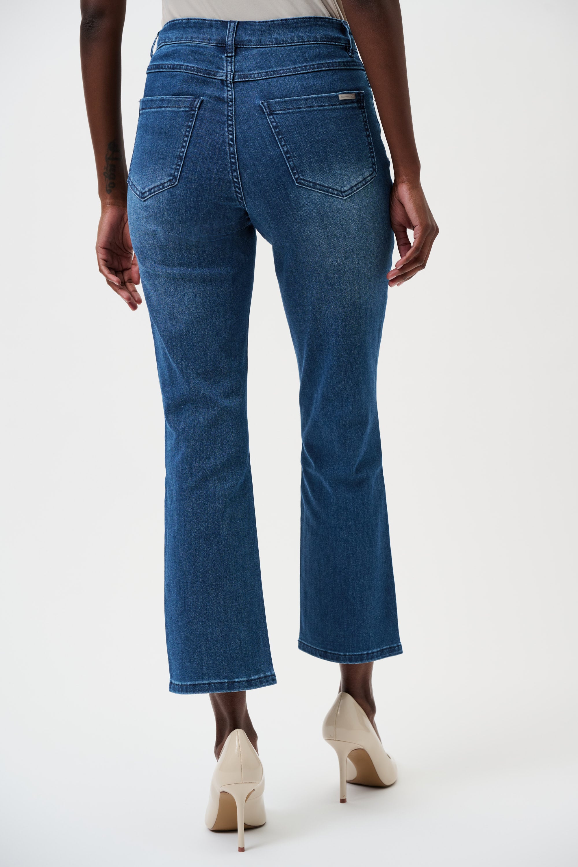 Margot | Classic Straight Leg Stretch Jeans