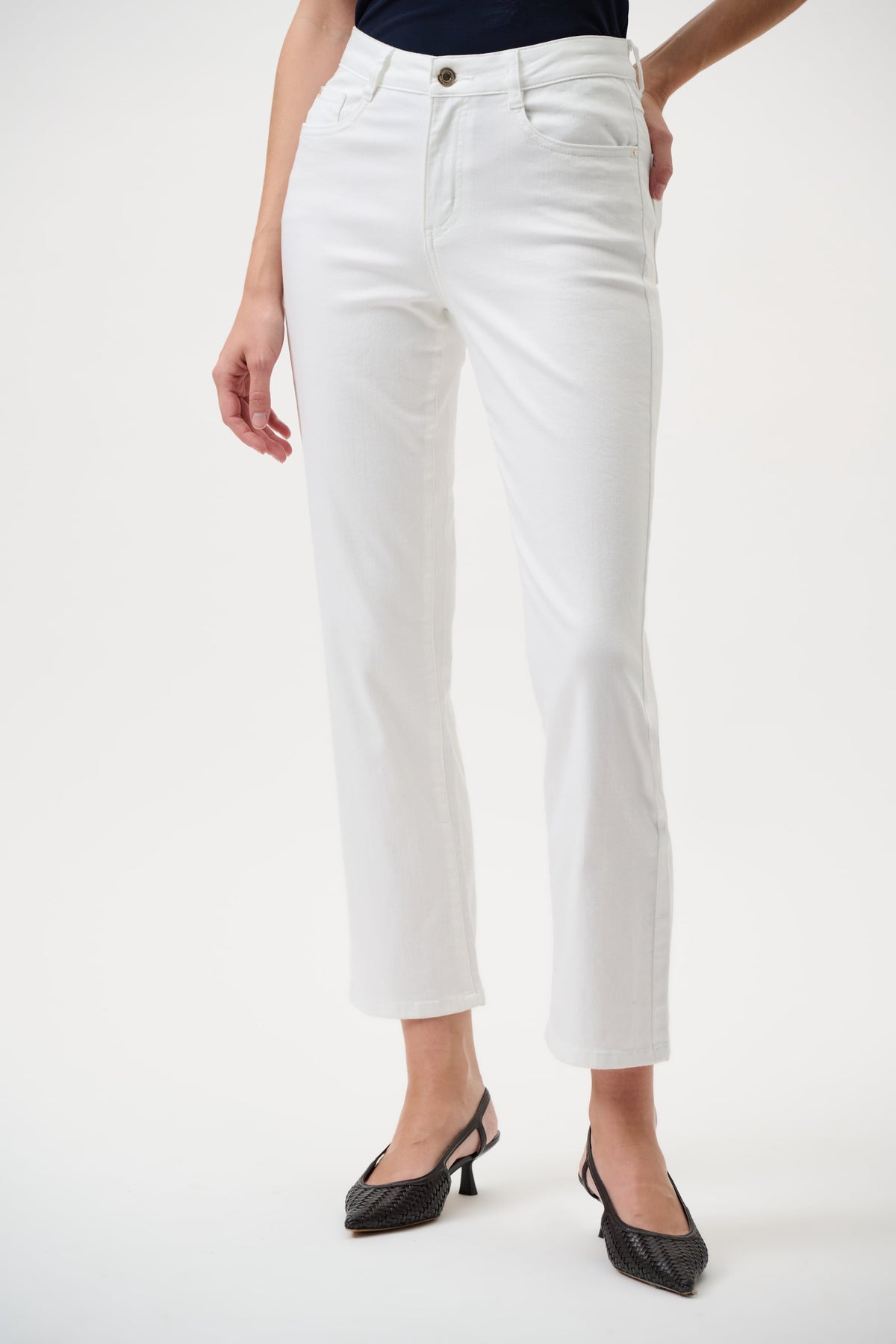Margot | Classic Straight Leg Stretch Jeans