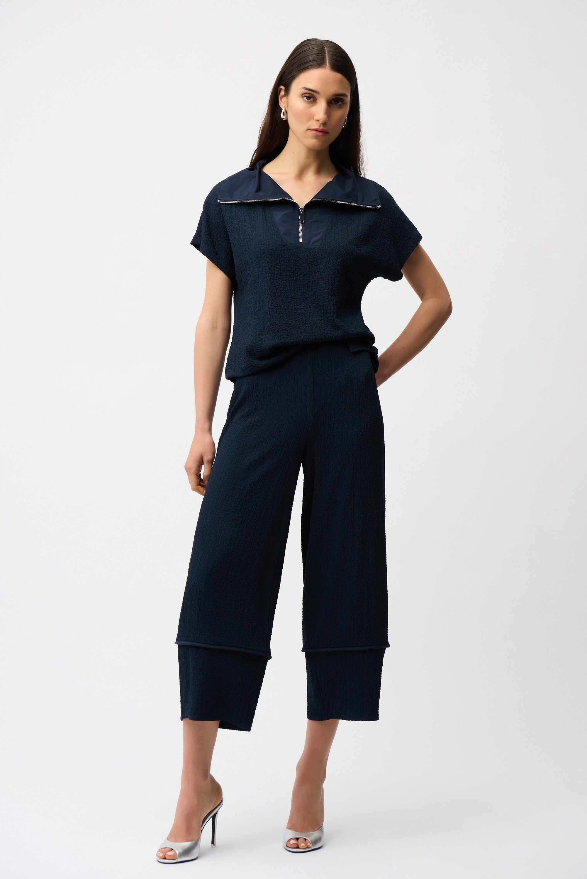 Joseph Ribkoff Seersucker Boxy Top With Memory Collar-261017
