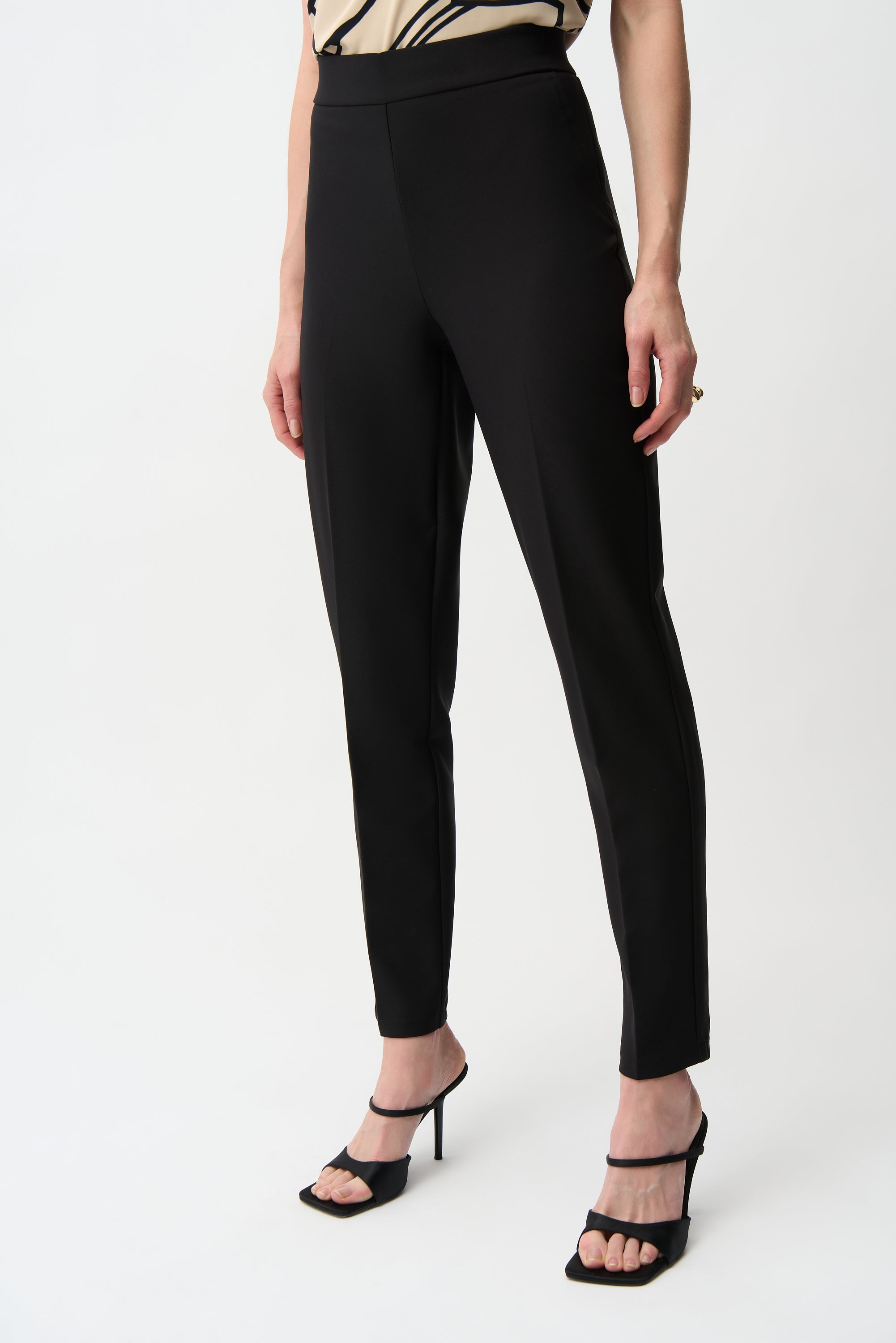 Lux Twill Pull-On Slim Fit Pants