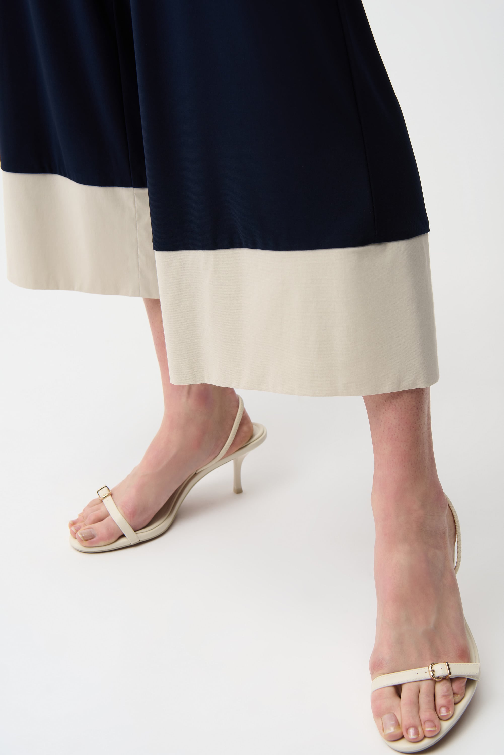 Silky Knit & Stretch Poplin Color Block Pull-On Culotte Pants