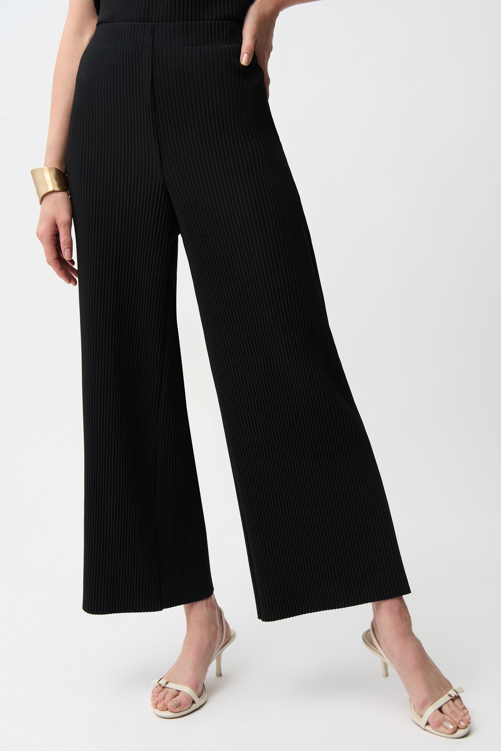 Pleated Scuba Crepe Wide Leg Pull-On Pants