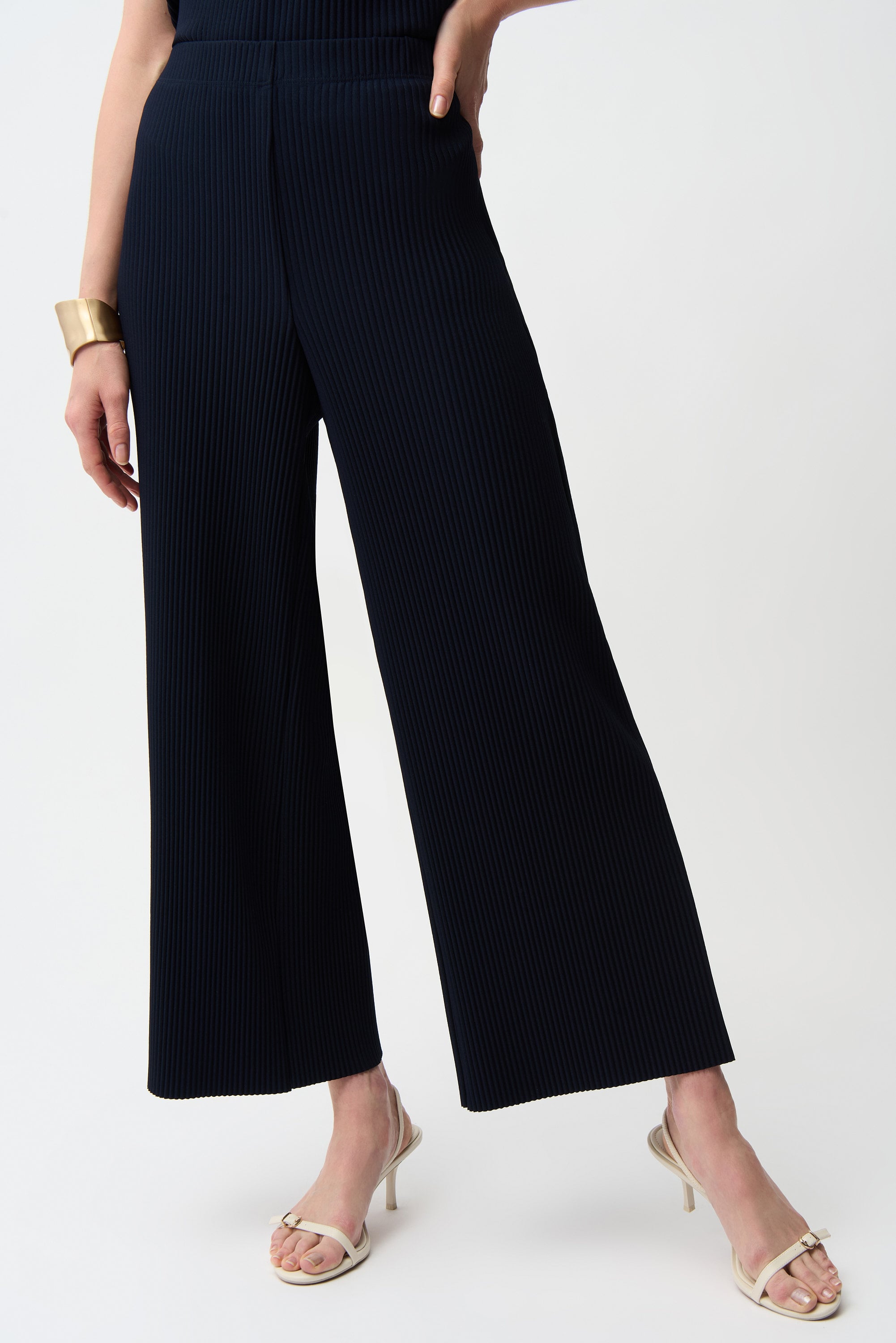 Pleated Scuba Crepe Wide Leg Pull-On Pants