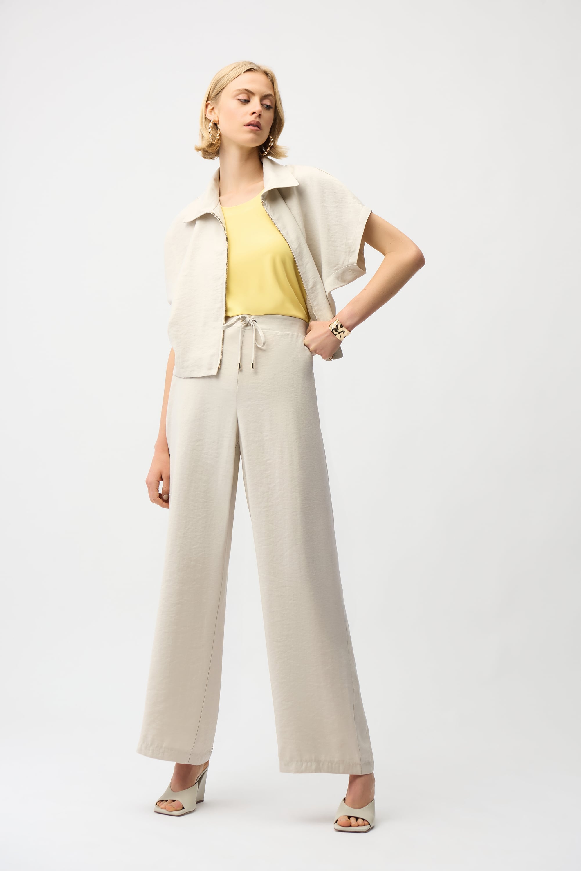 Recycled Textured Woven Wide Leg Pull-On Pants