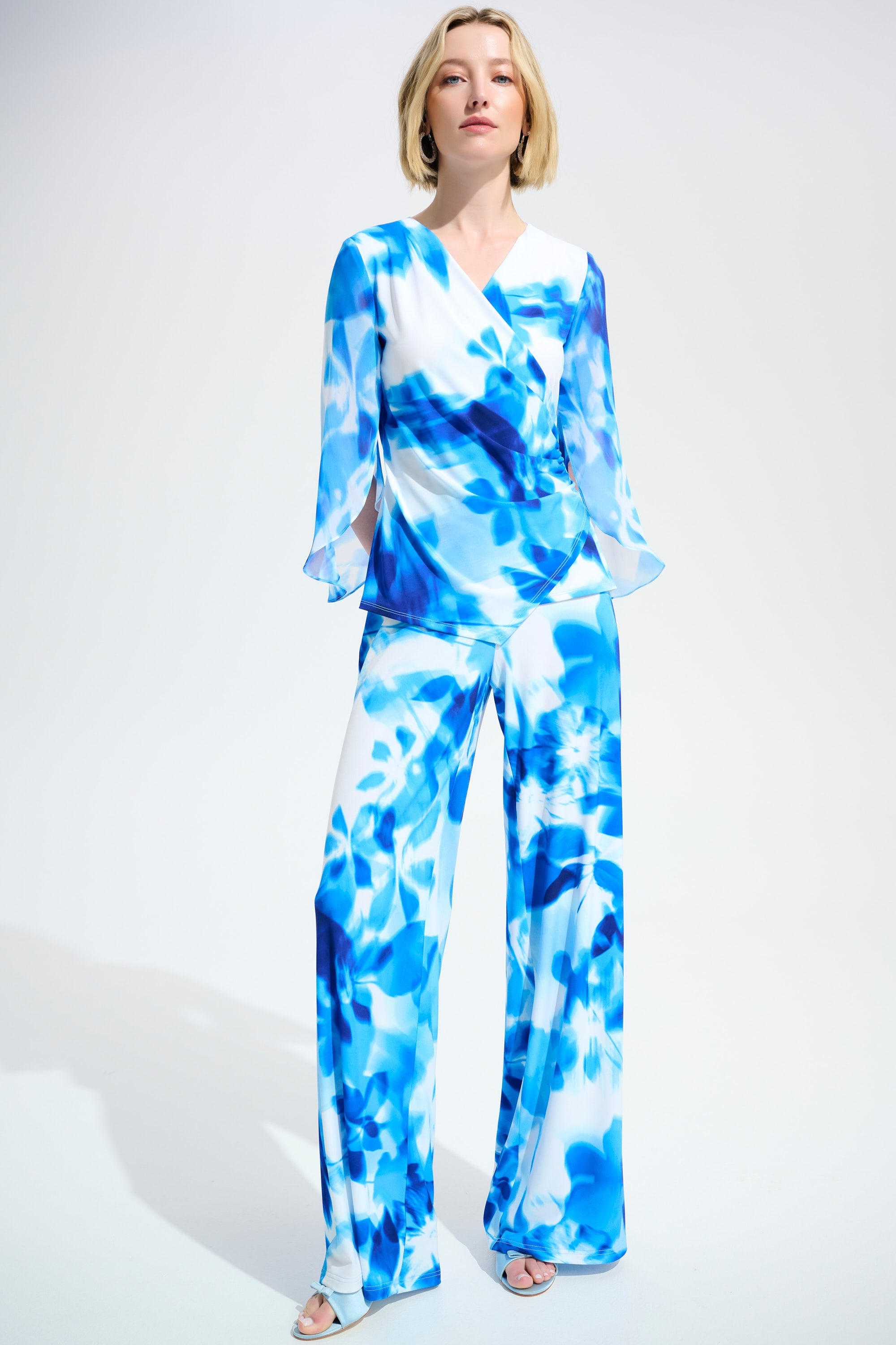 Signature | Silky Knit Floral Print Wide Leg Pants