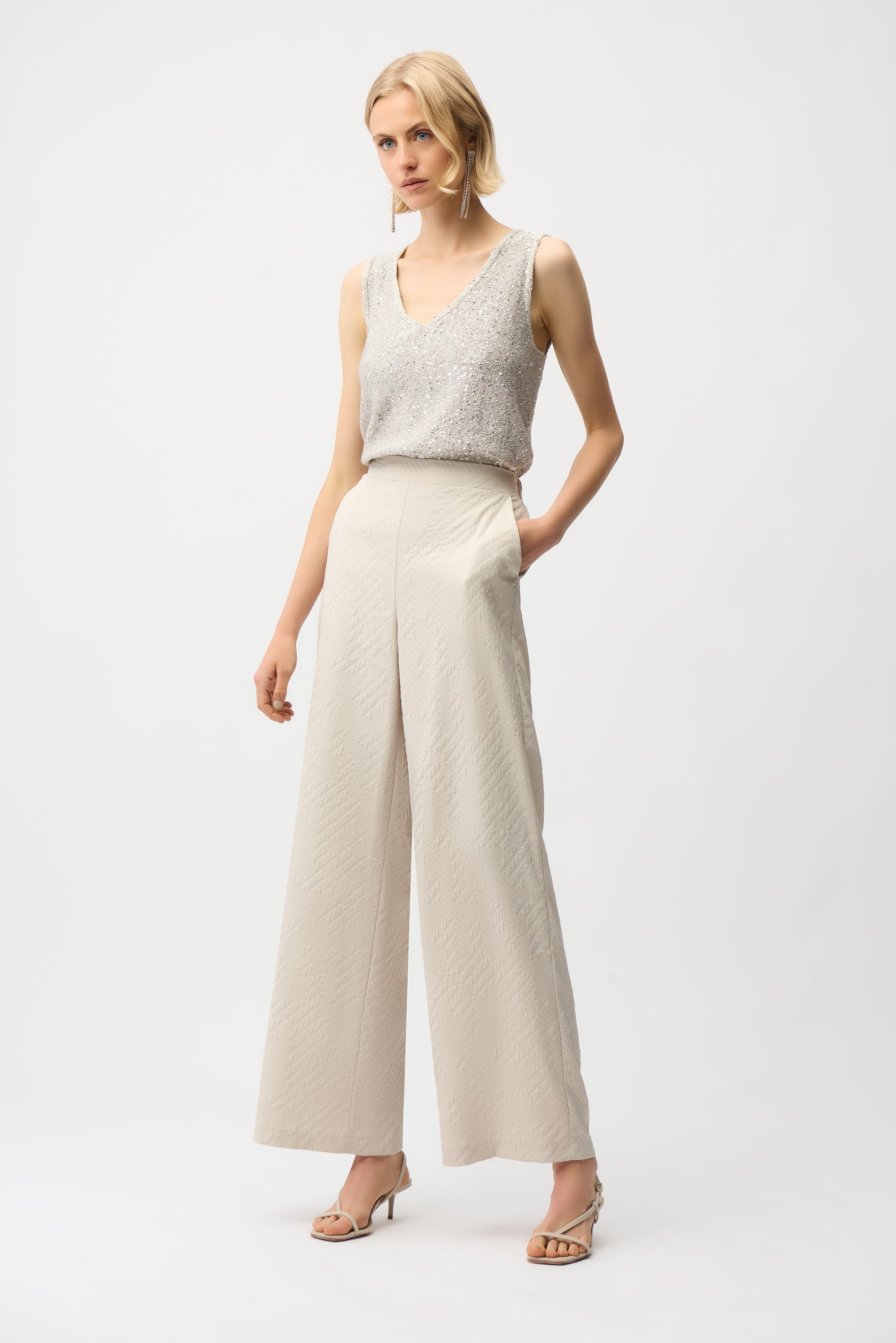 Sequins Yarn V-Neck Camisole
