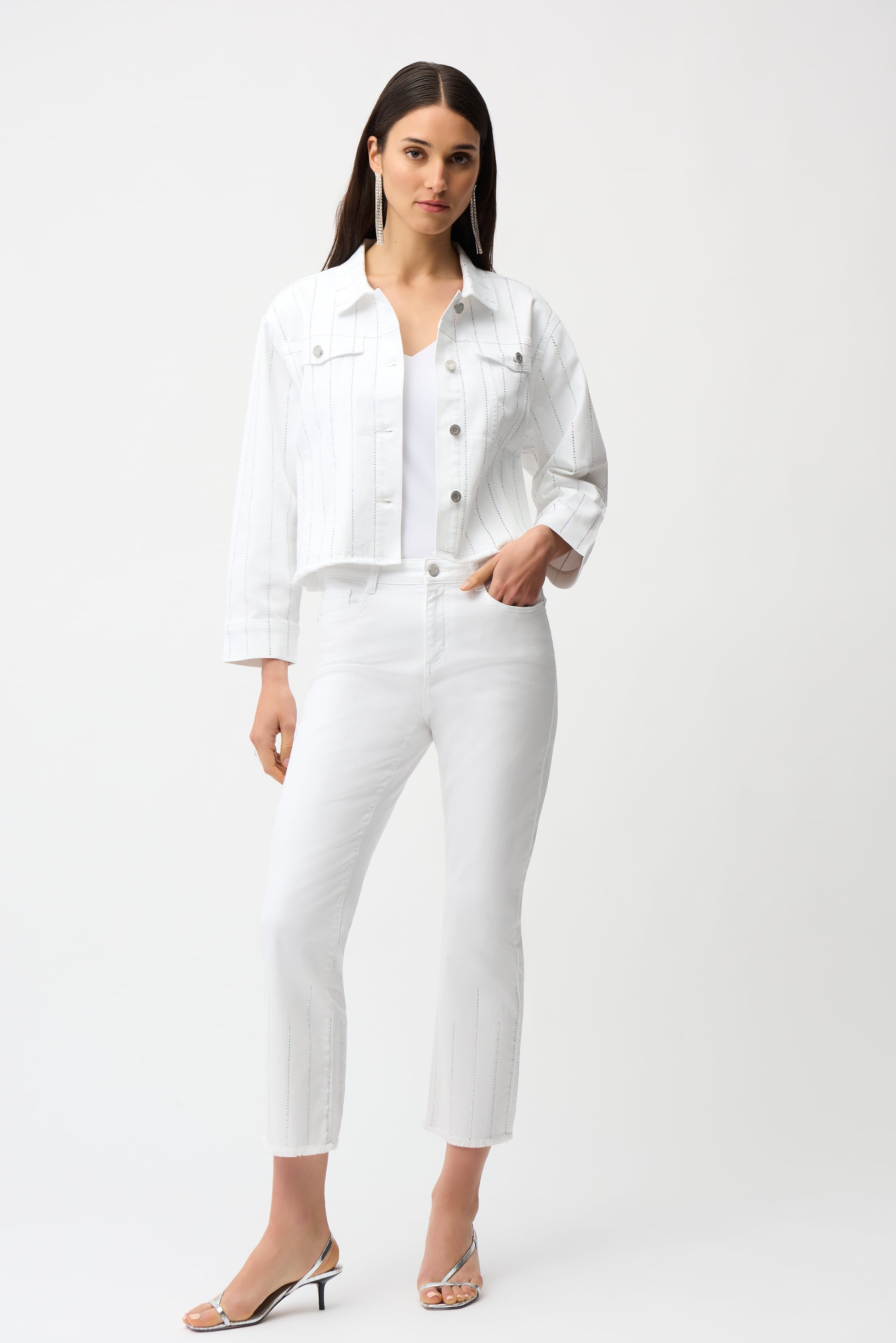 Straight Crop Jeans With Rhinestones