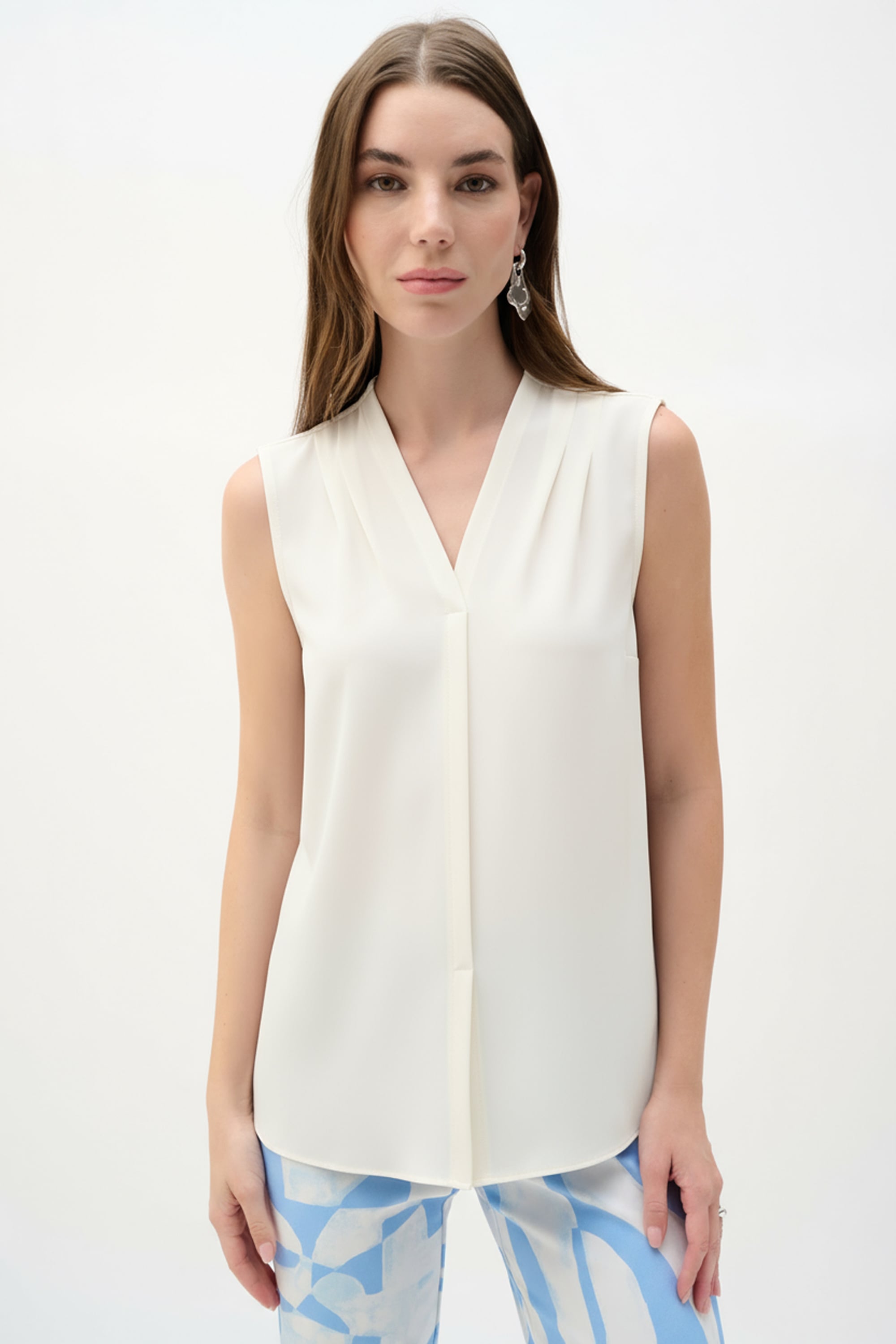 Woven Twill Straight Tunic With Pleats