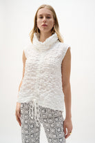 Bubble Jacquard Straight Top With Cowl Collar