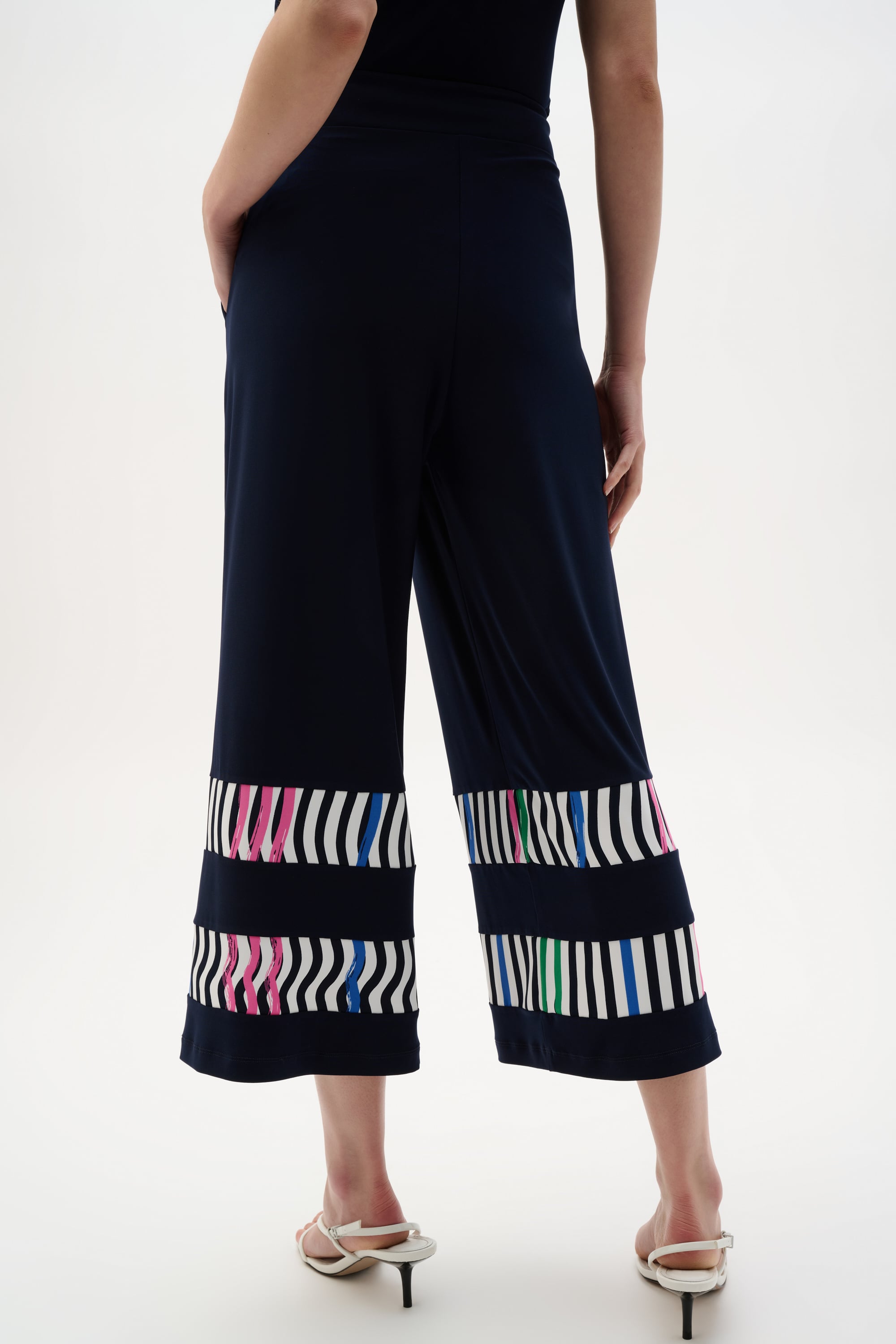 Silky Knit And Woven Stripe Print Culotte Pants