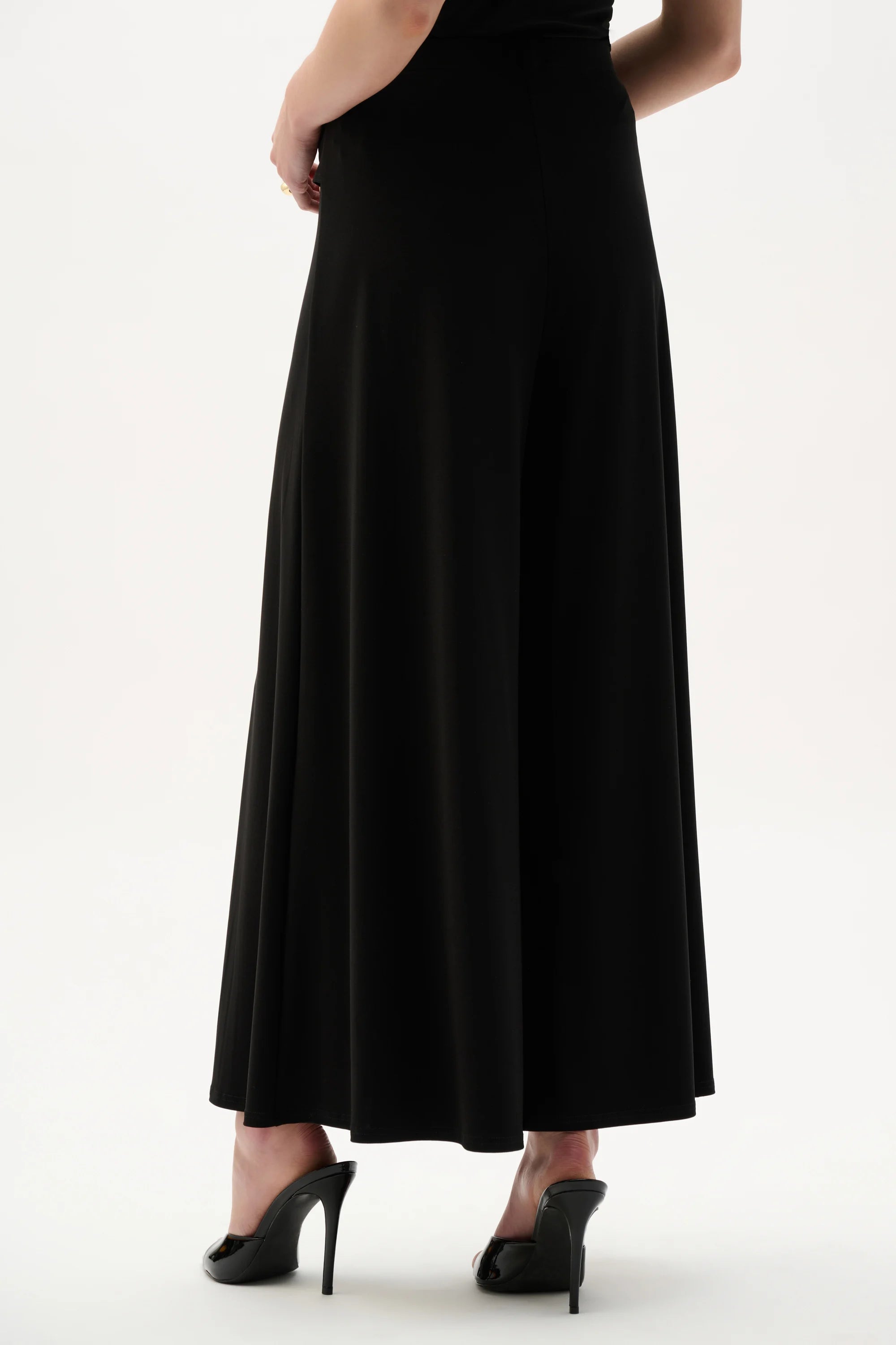 Joseph Ribkoff Silky Knit Culotte Pull-On Pants With Buckle Detail-262150