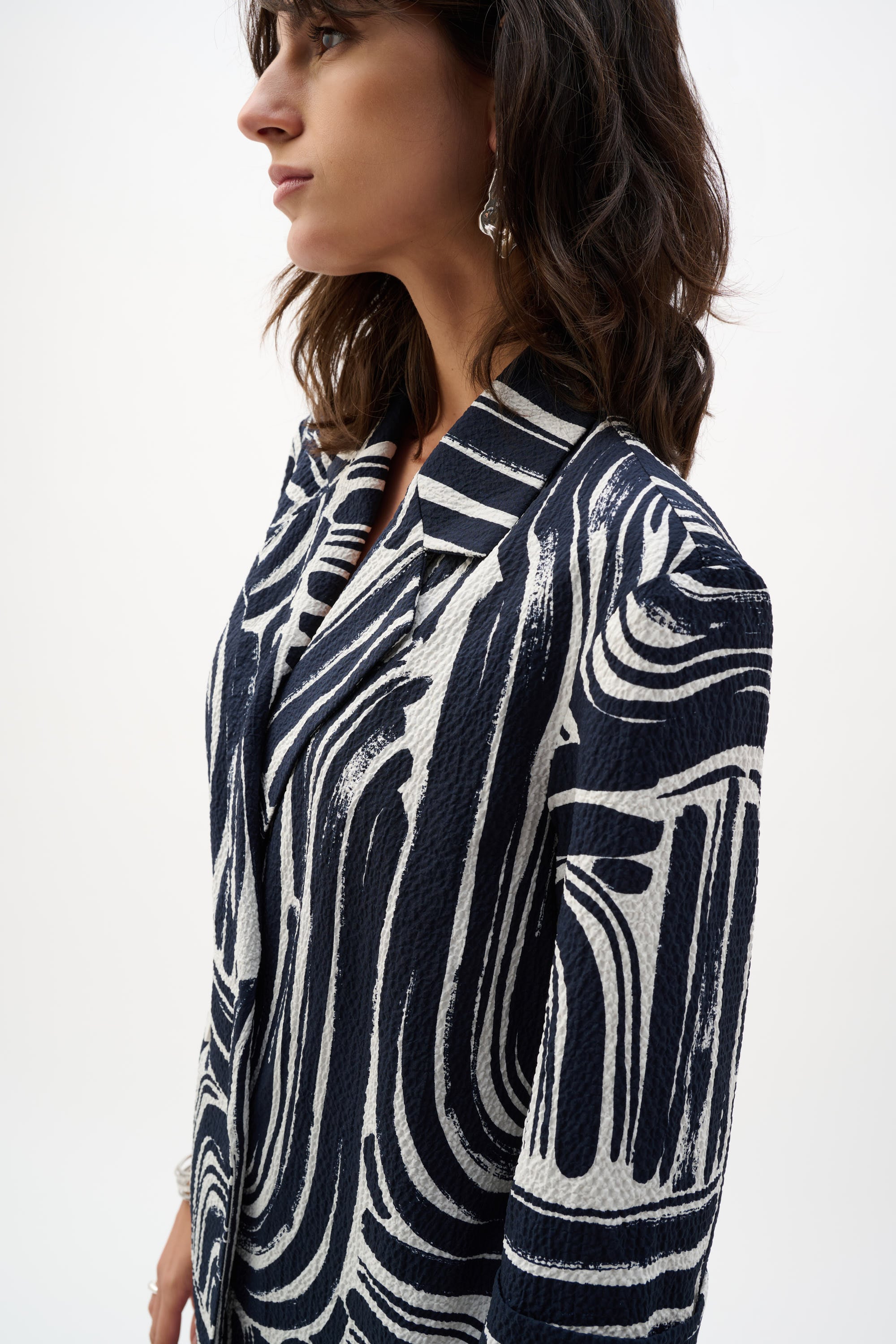 Seersucker Abstract Print Double-Breasted Blazer
