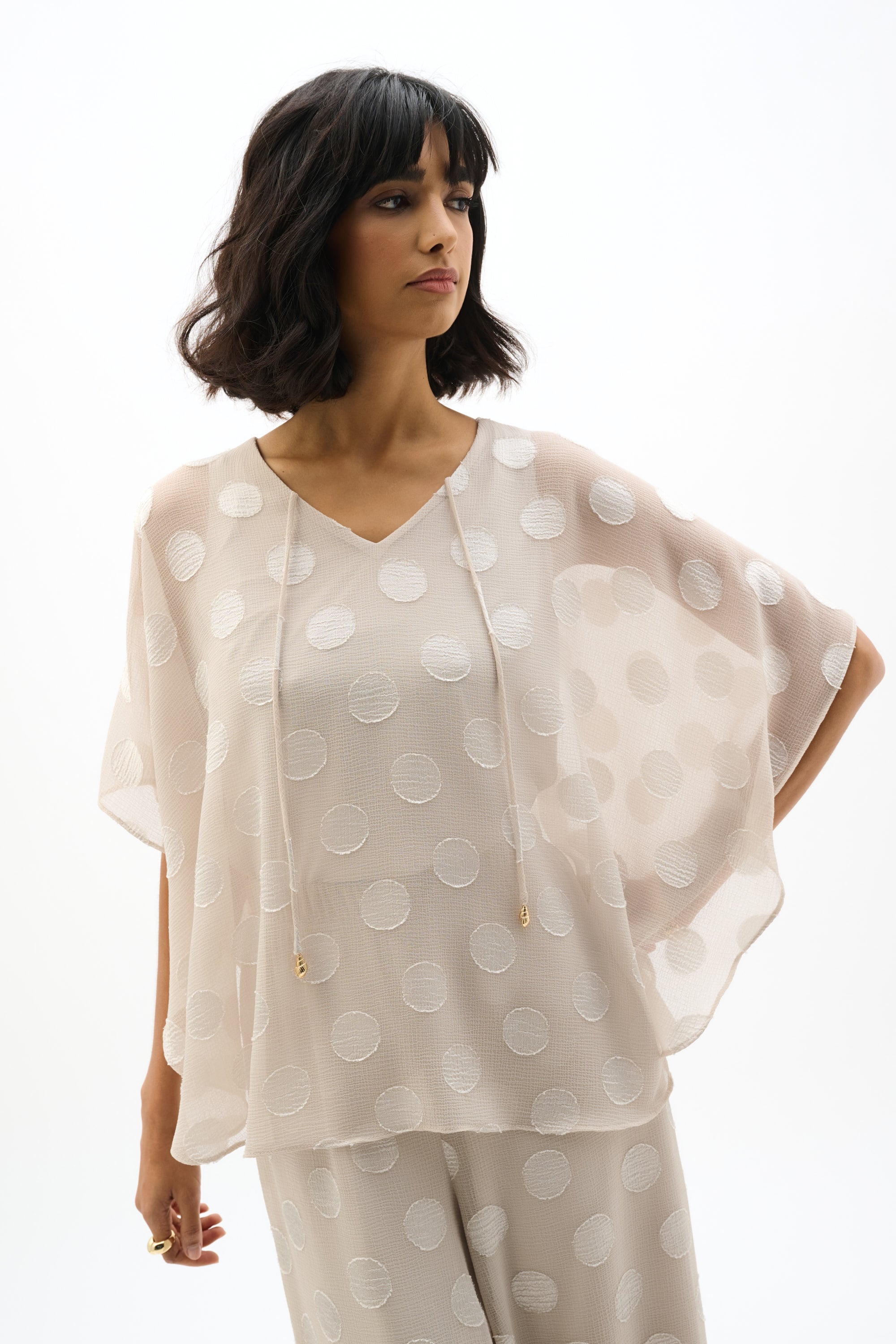 Chiffon Jacquard Dot Print Poncho Top