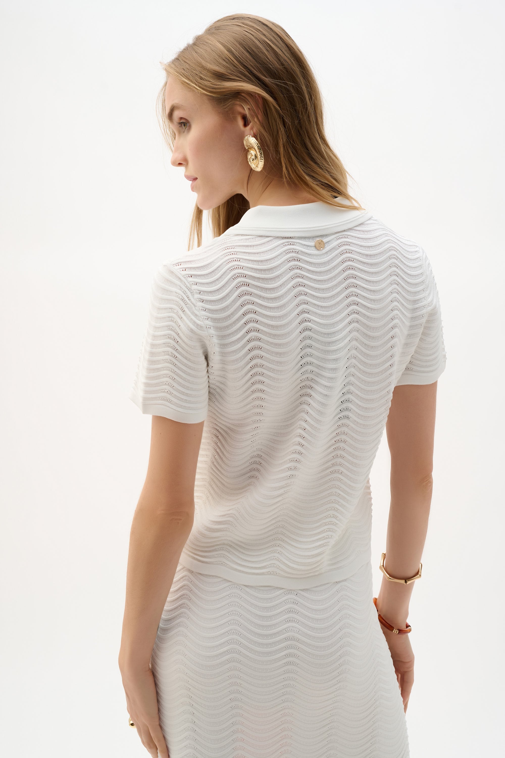 Textured Viscose Sweater Knit Short Sleeve Shirt