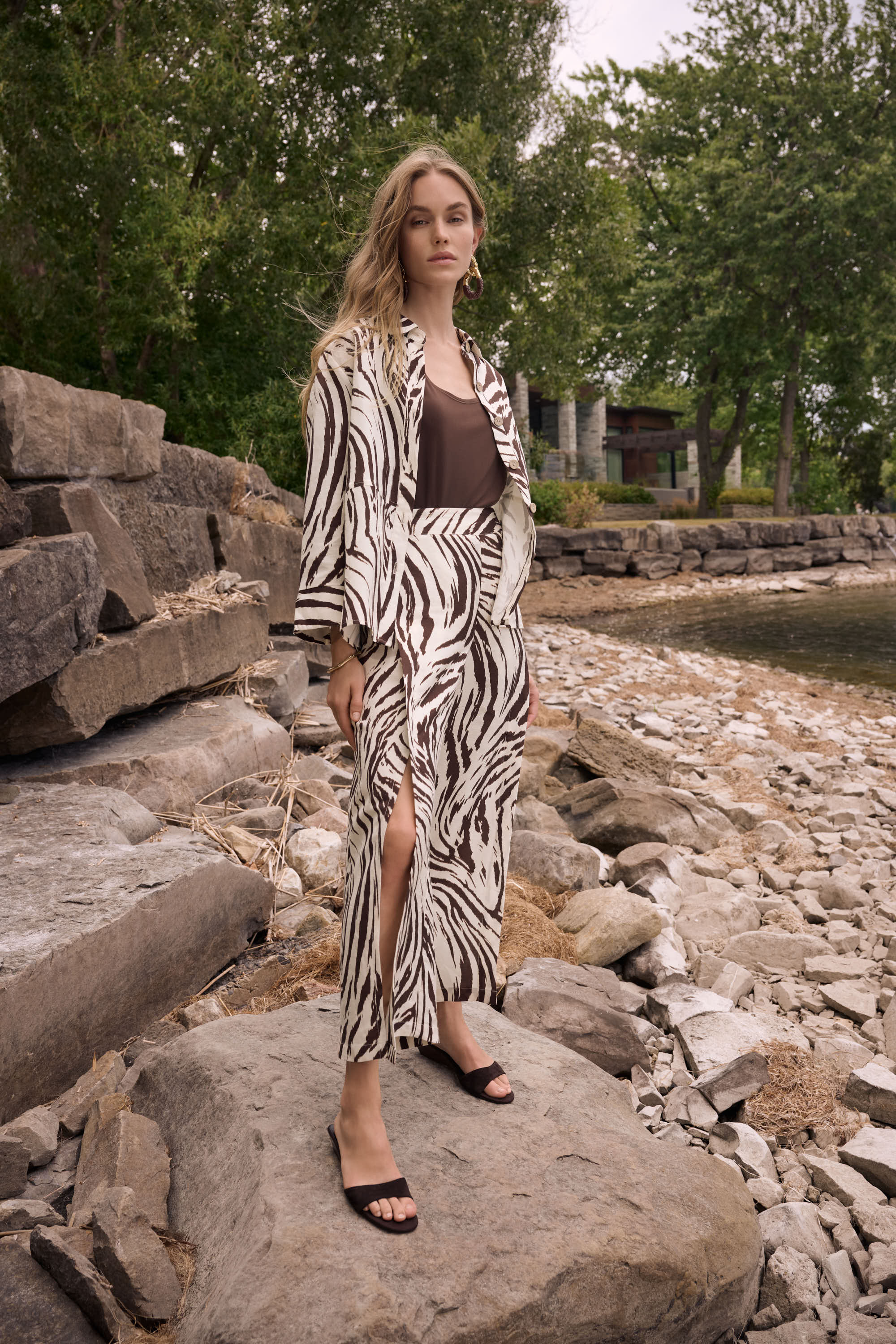 Linen Blend Animal Print Culotte Pants With Pleats