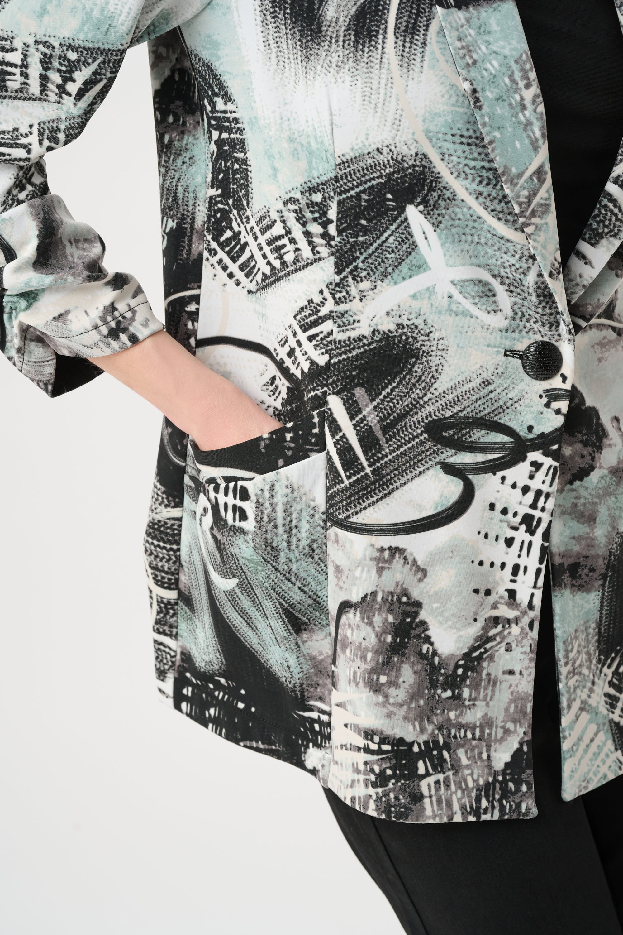 Silky Knit Abstract Print Straight Blazer