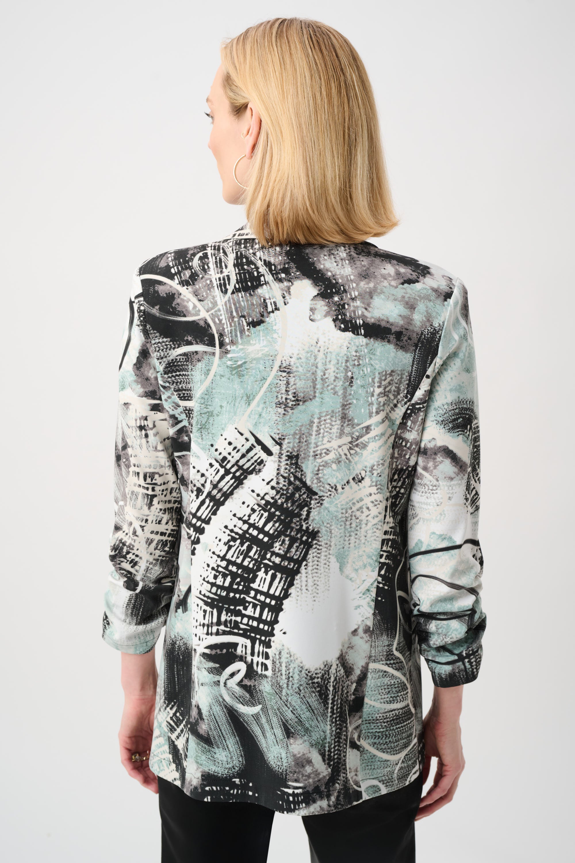 Silky Knit Abstract Print Straight Blazer