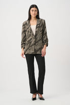 Silky Knit Abstract Print Straight Blazer