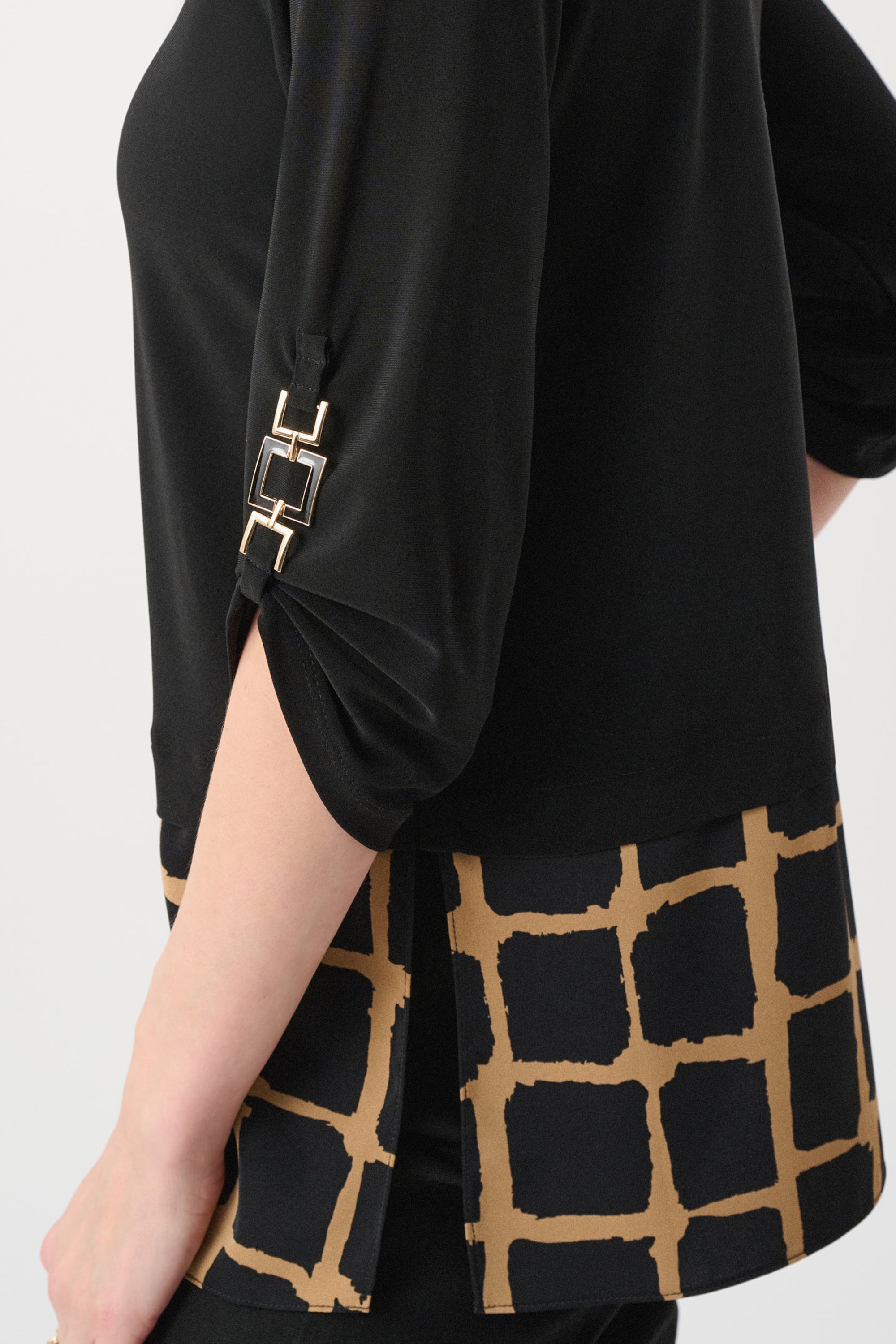 Silky Knit Abstract Print Straight Tunic